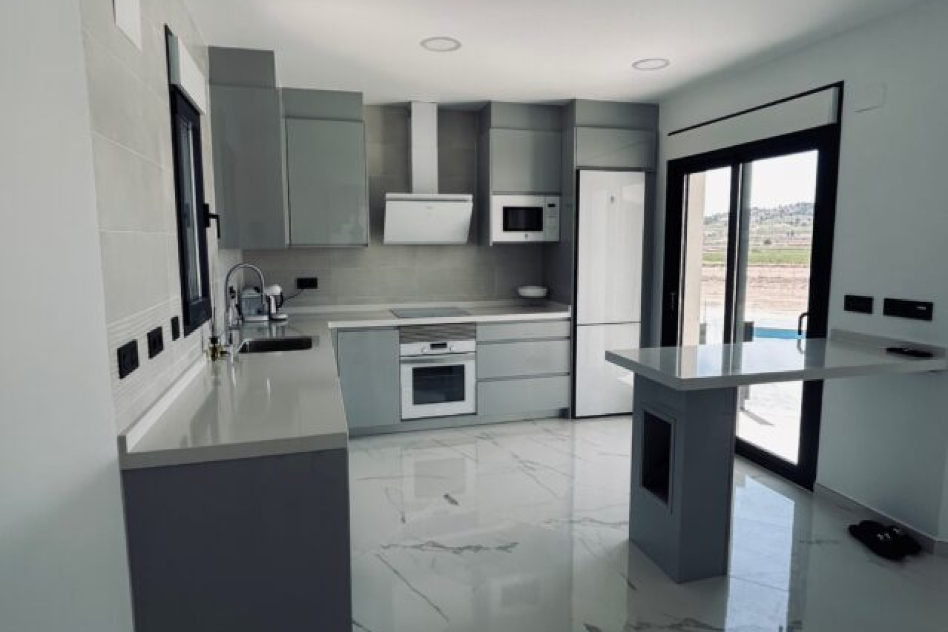 Revente - Villa -
Pinoso