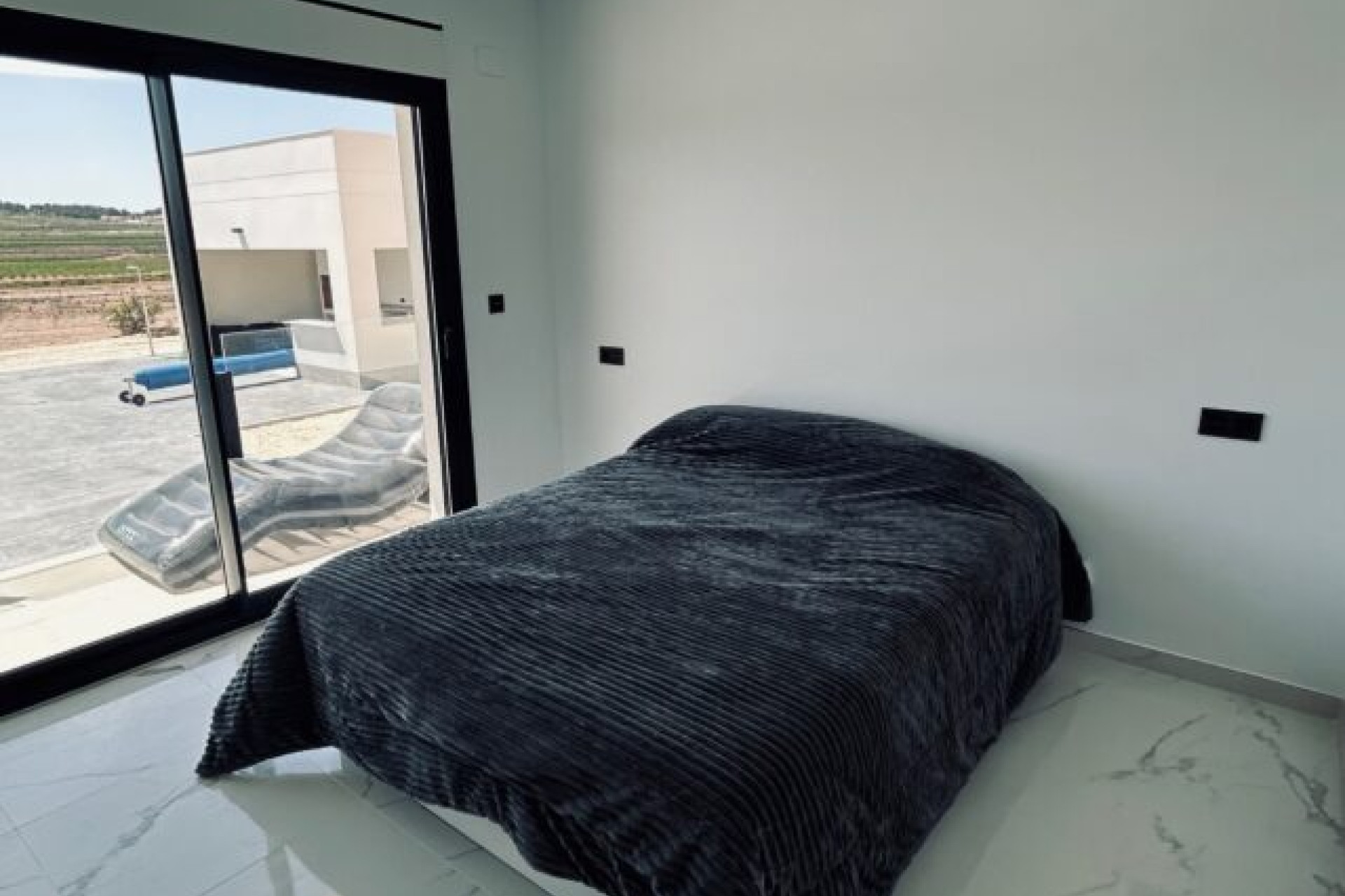 Revente - Villa -
Pinoso