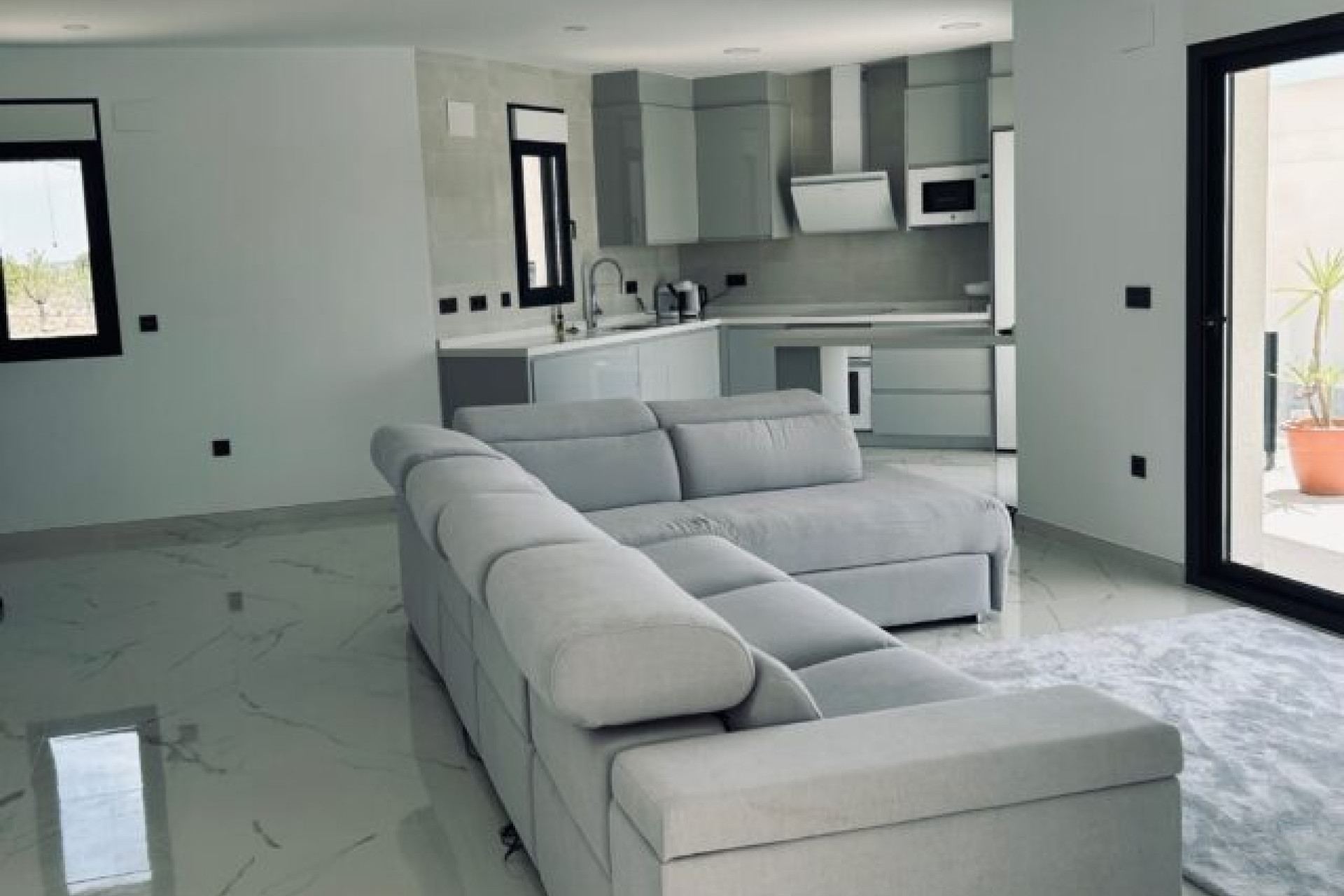 Revente - Villa -
Pinoso