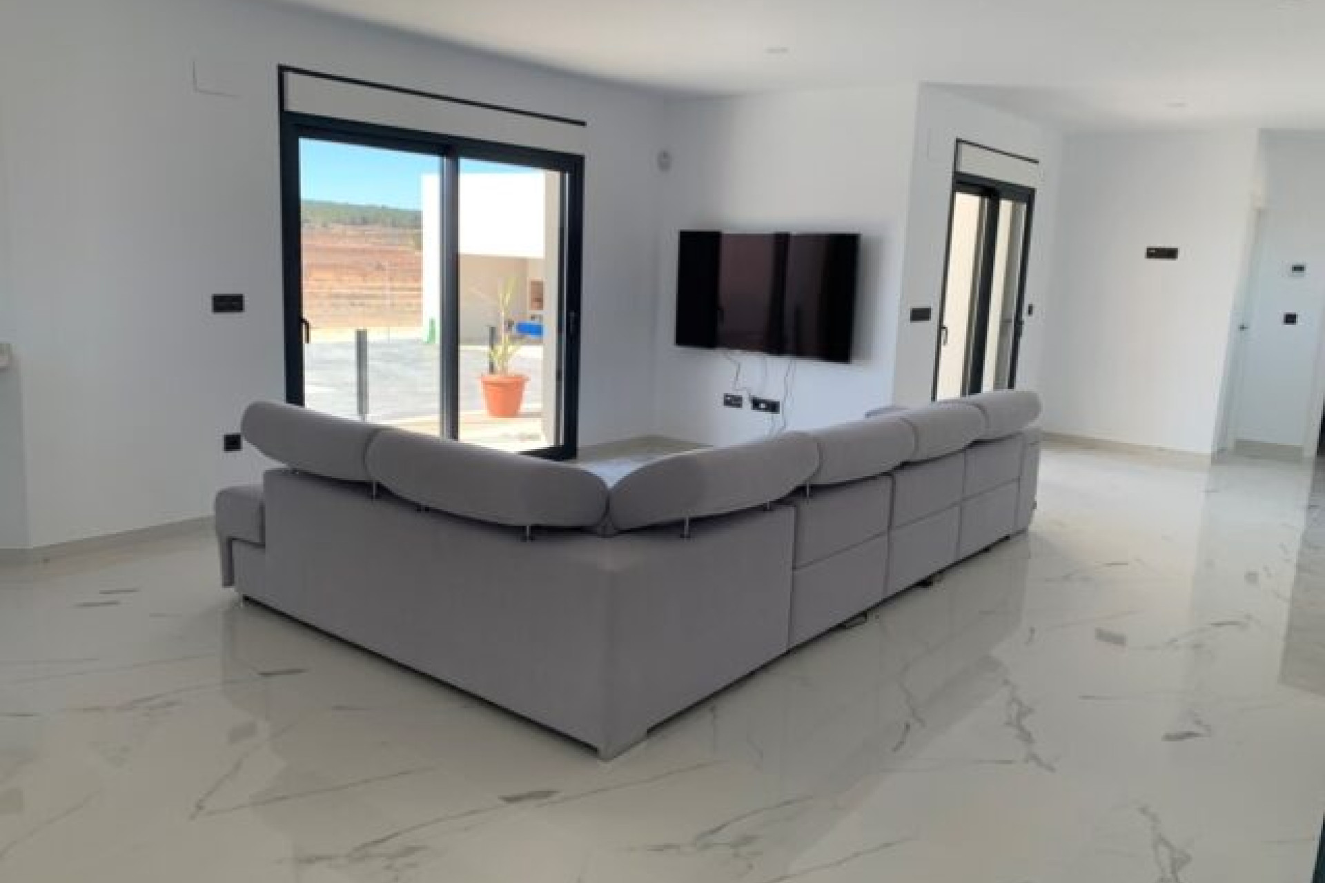 Revente - Villa -
Pinoso