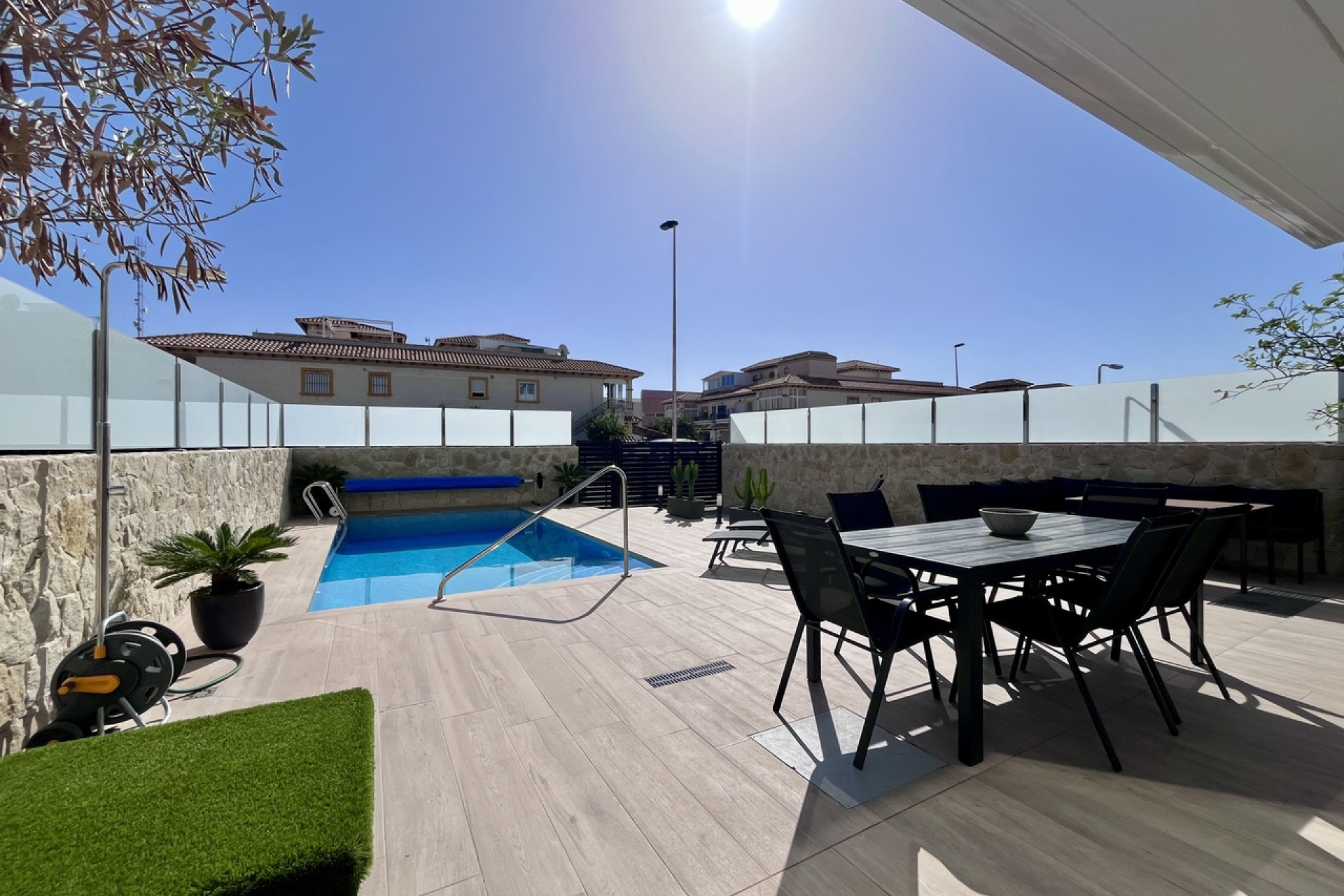 Revente - Villa -
Playa Flamenca
