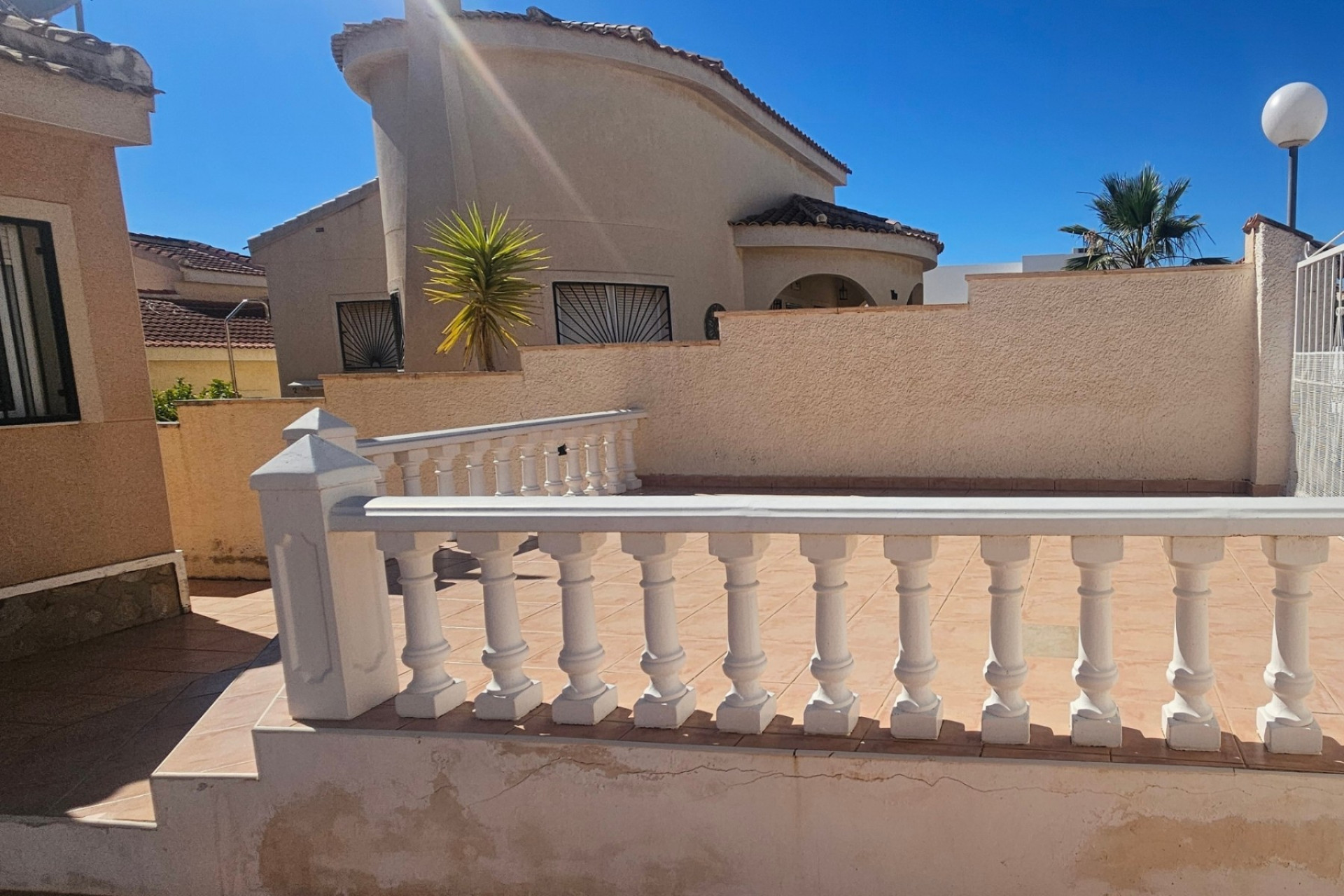Revente - Villa -
Rojales - Benimar