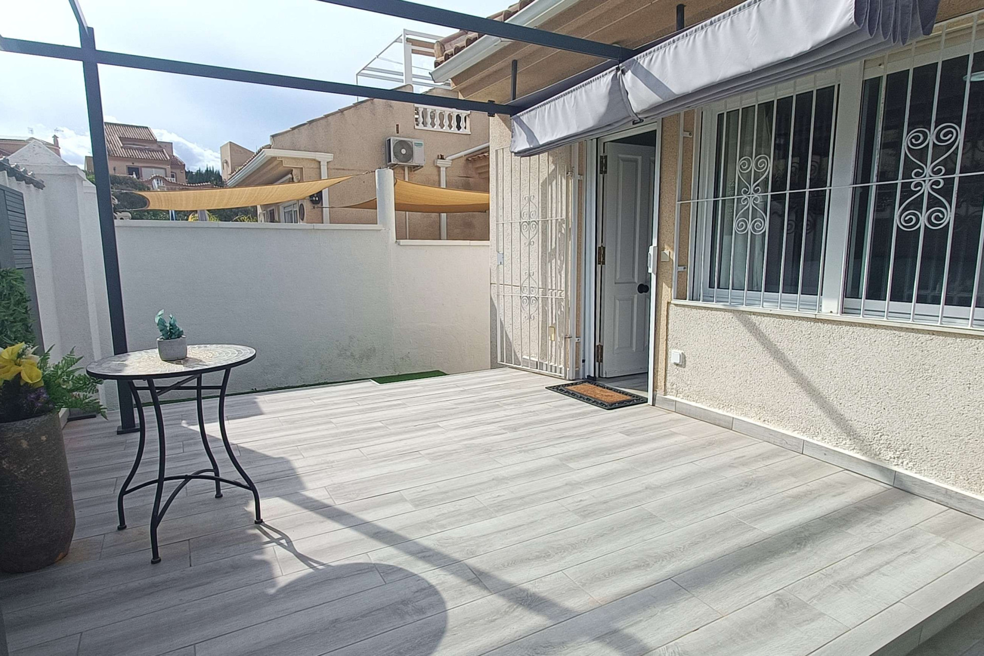 Revente - Villa -
Rojales - Inland