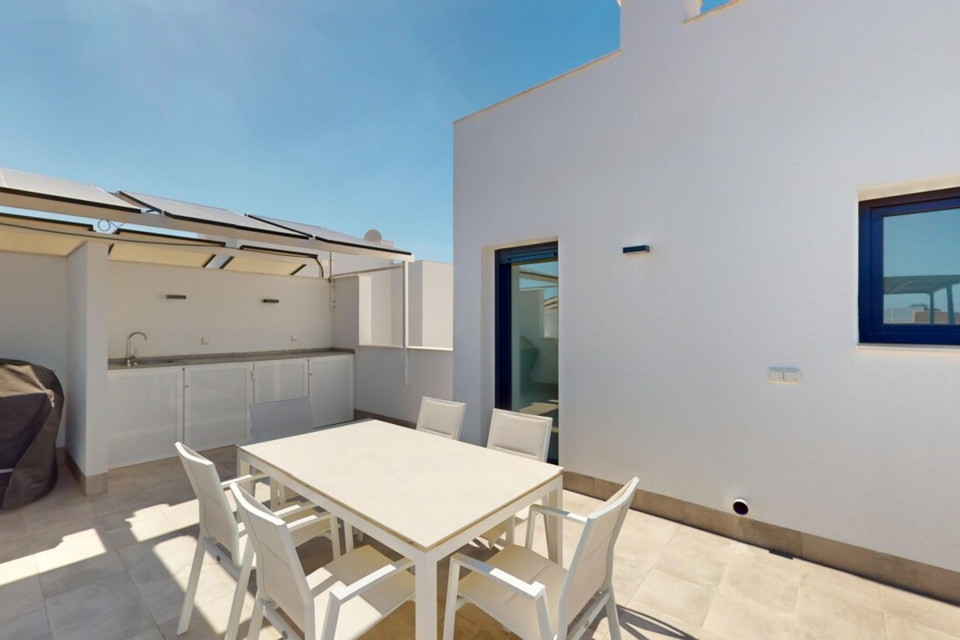 Revente - Villa -
Roldan - Inland