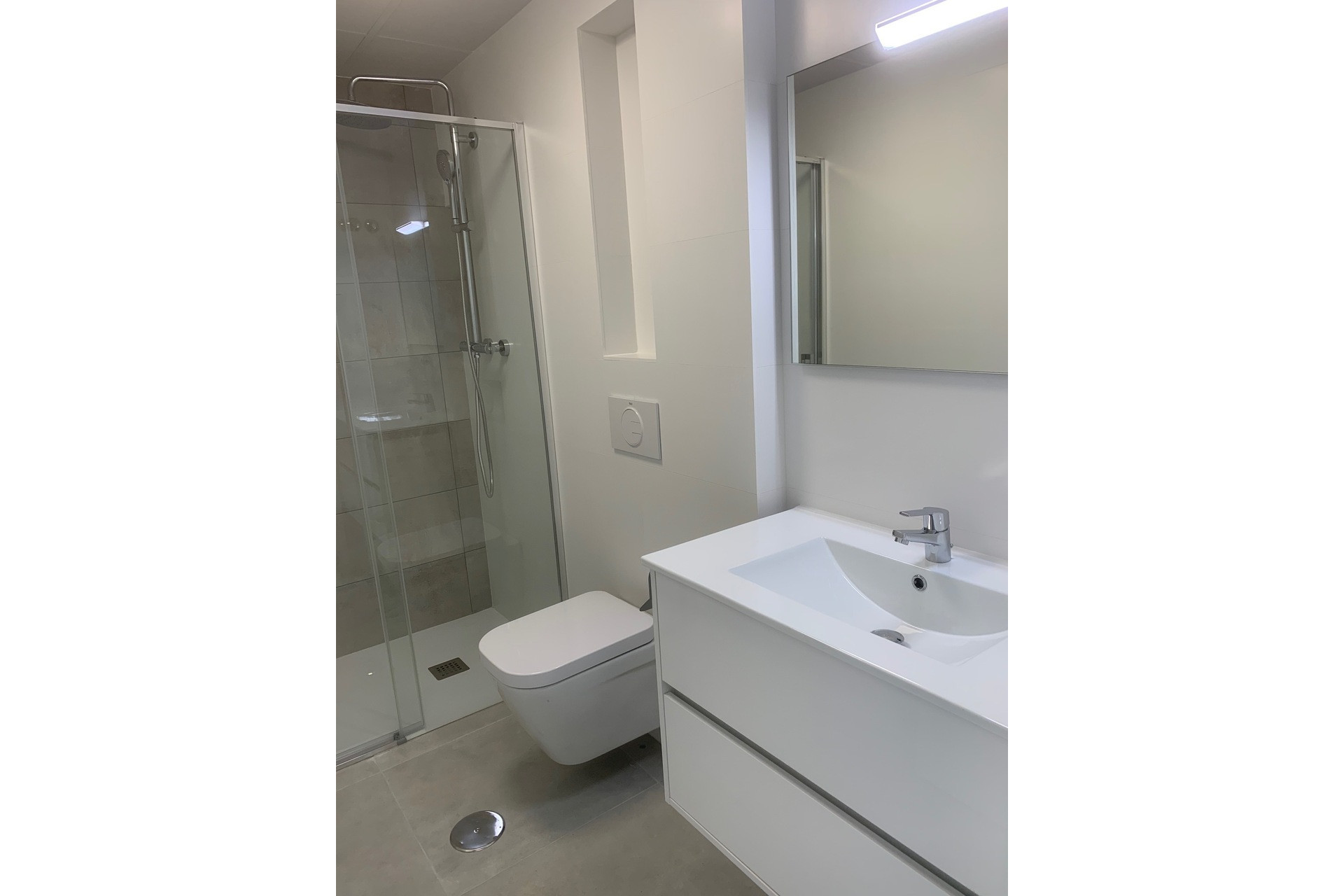 Revente - Villa -
Roldan - Inland