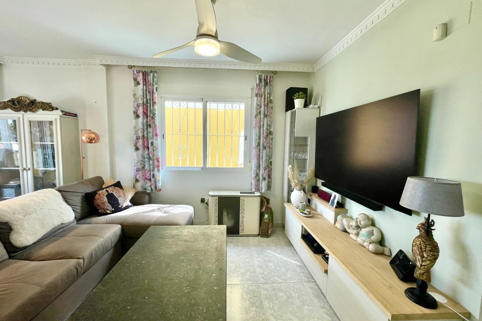 Revente - Villa -
San Fulgencio - Costa Blanca