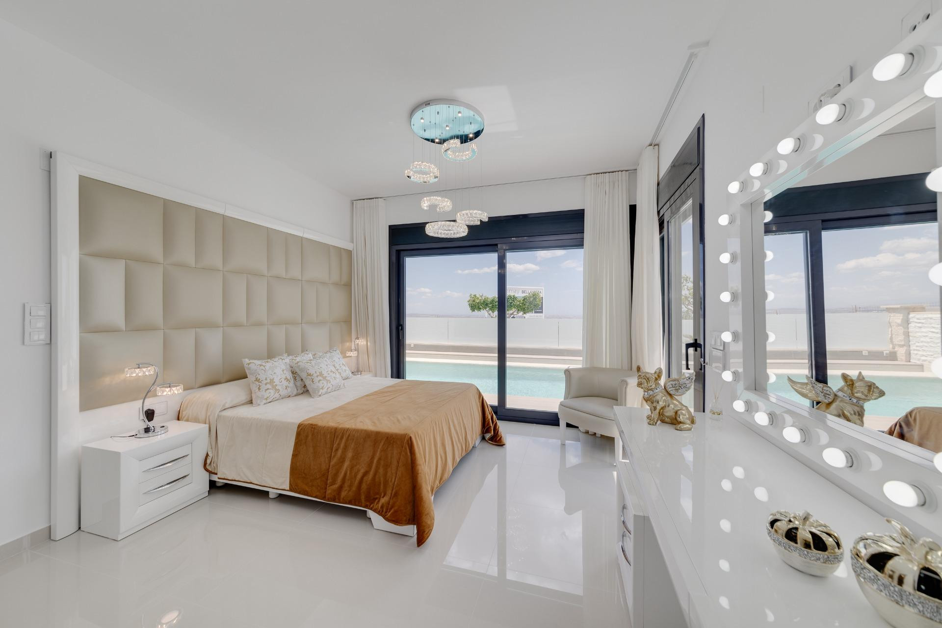 Revente - Villa -
San Miguel de Salinas - Cerro Del Sol