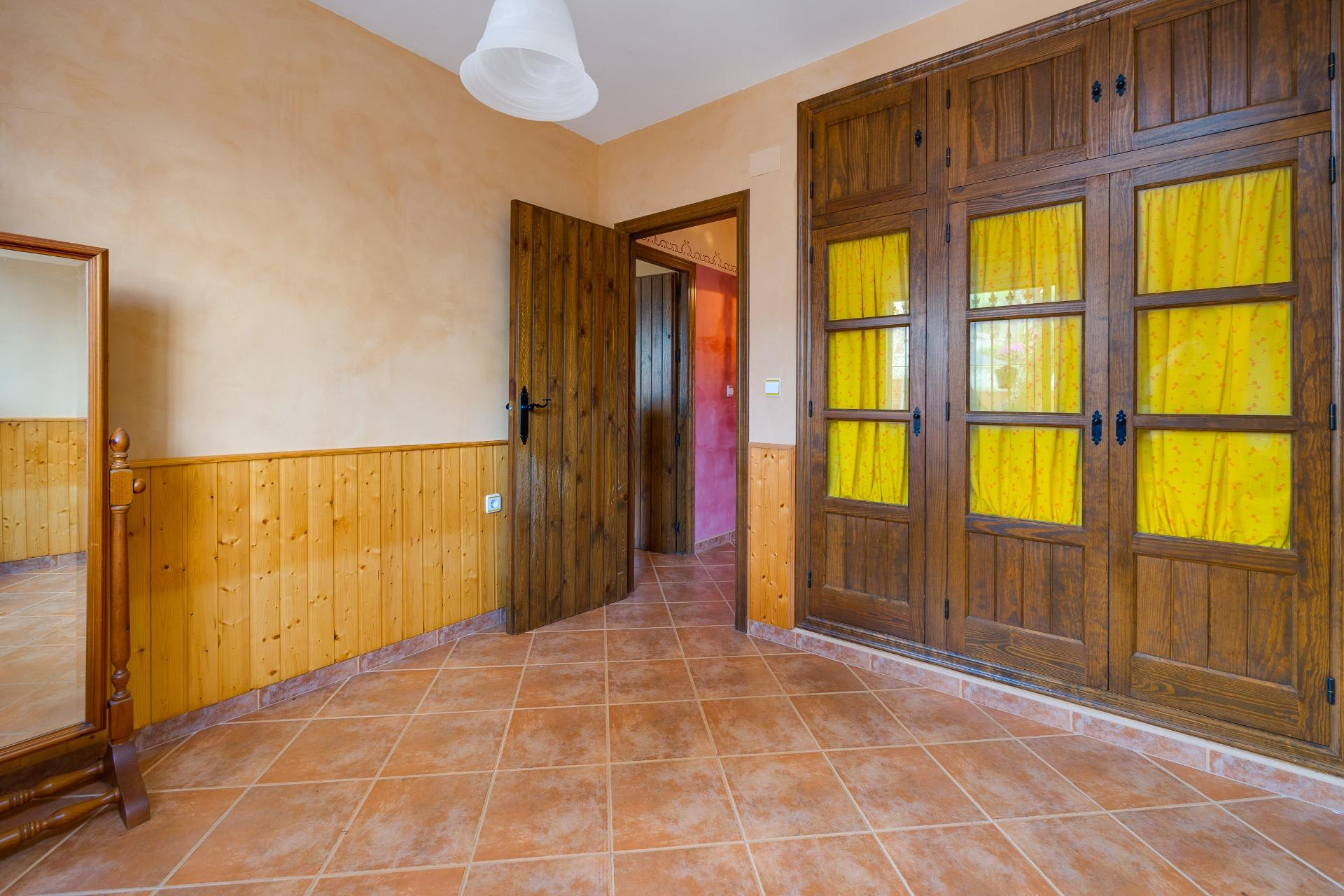 Revente - Villa -
San Miguel de Salinas - Ciudad de las comunicaciones