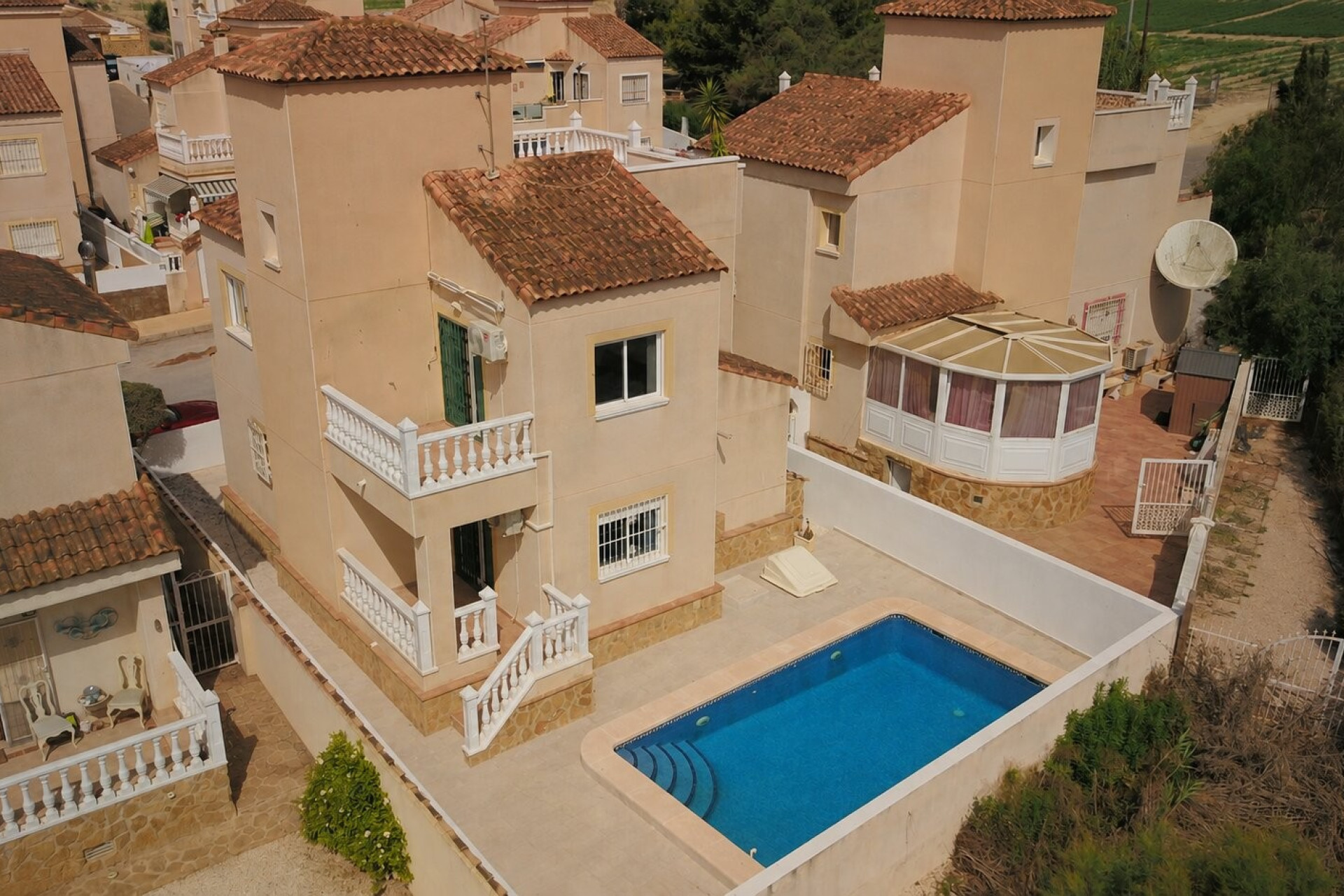 Revente - Villa -
San Miguel de Salinas - Lake View Mansions