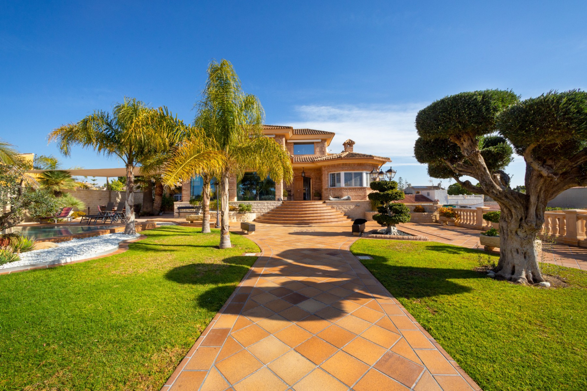 Revente - Villa -
San Vicente del Raspeig - Los Girasoles