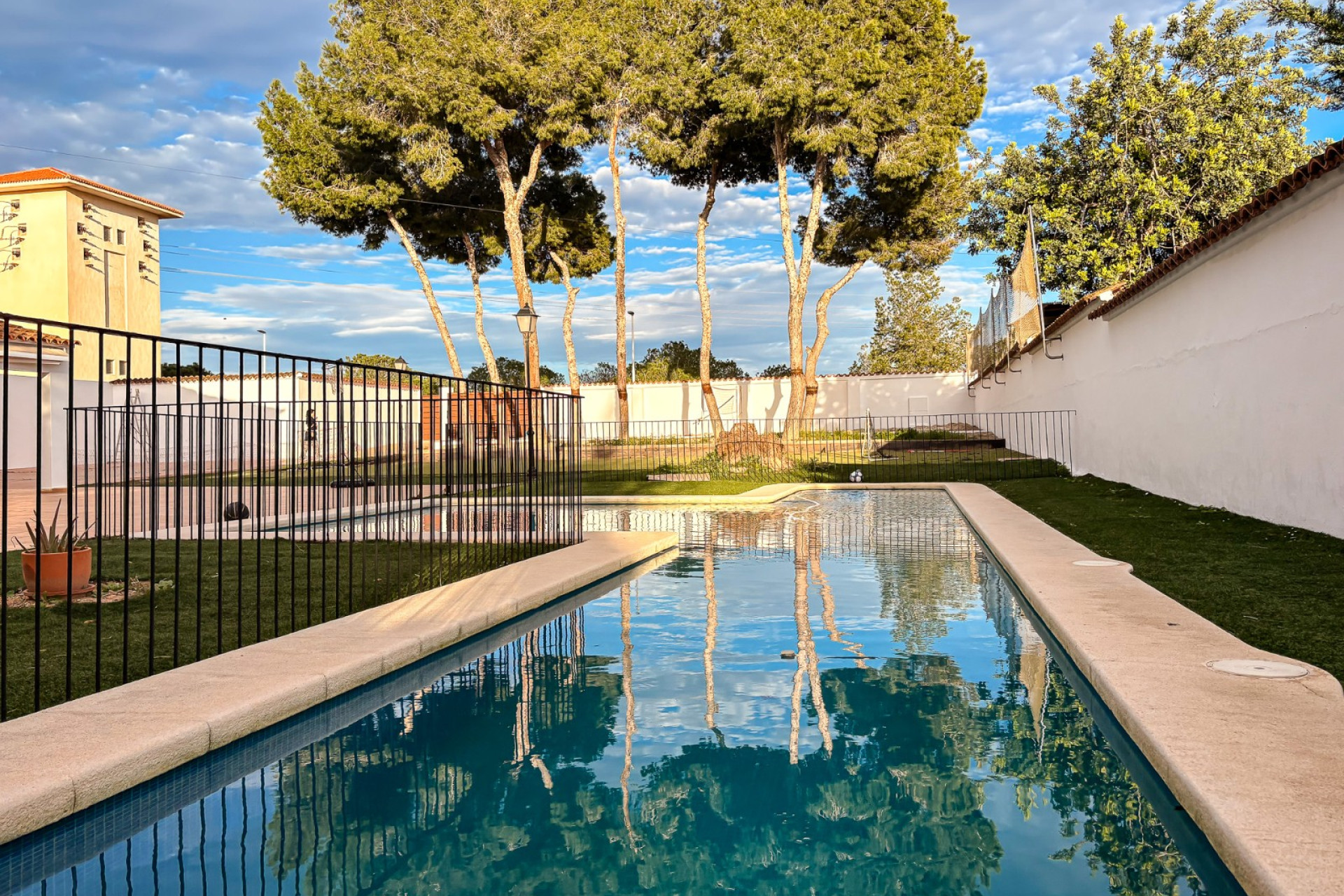 Revente - Villa -
Santa Pola - El Poble Llevanti