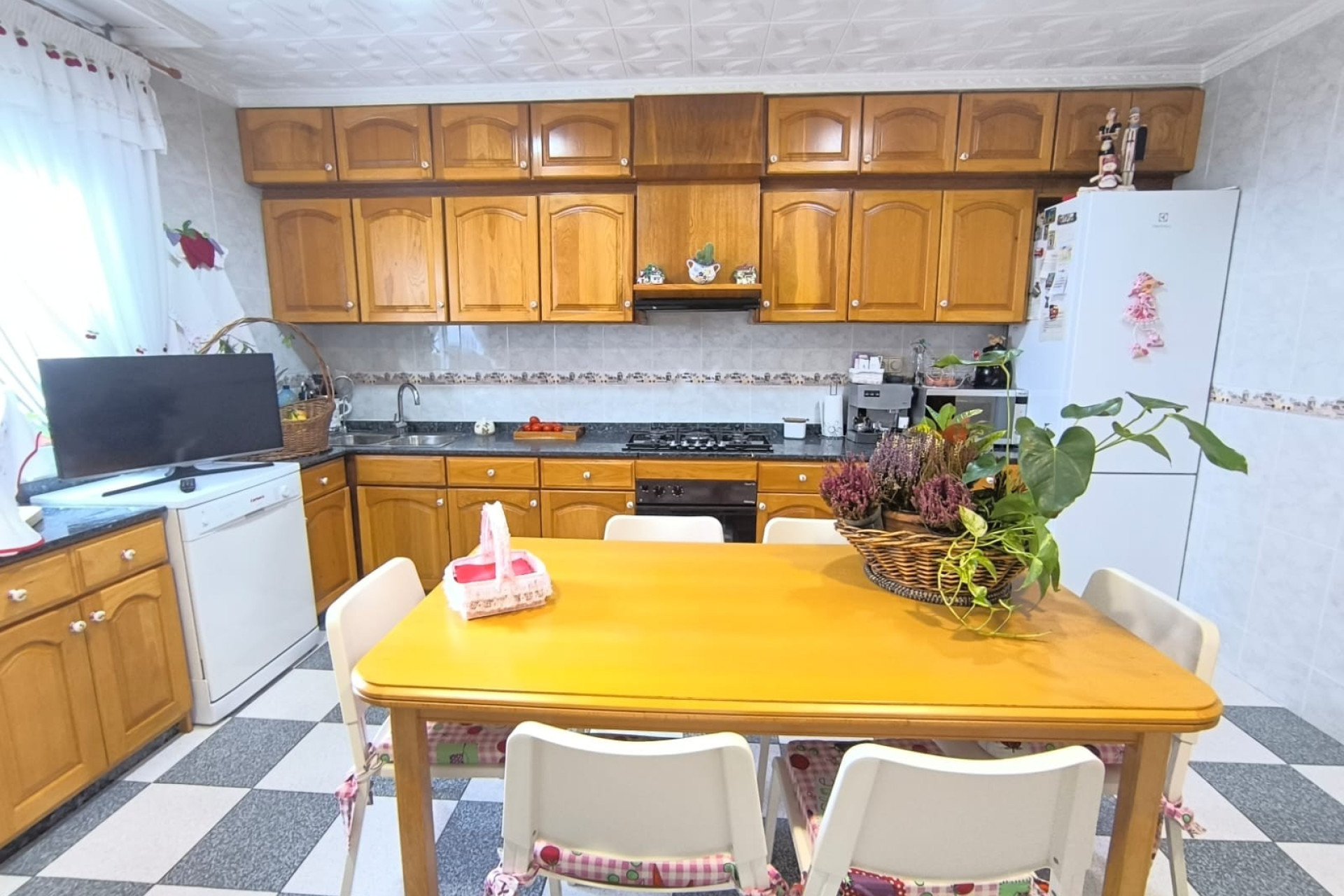 Revente - Villa -
Sax - Inland