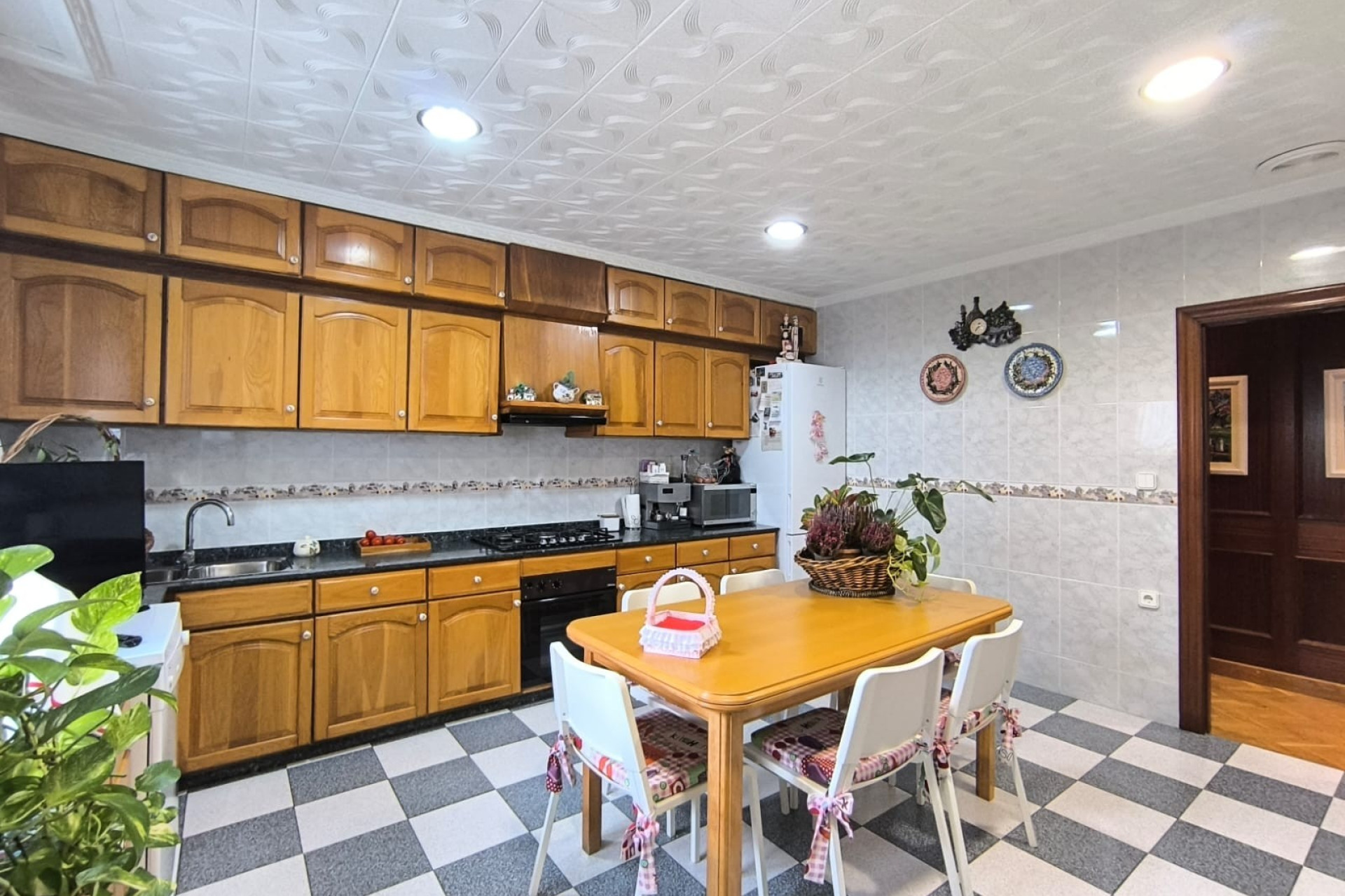 Revente - Villa -
Sax - Inland