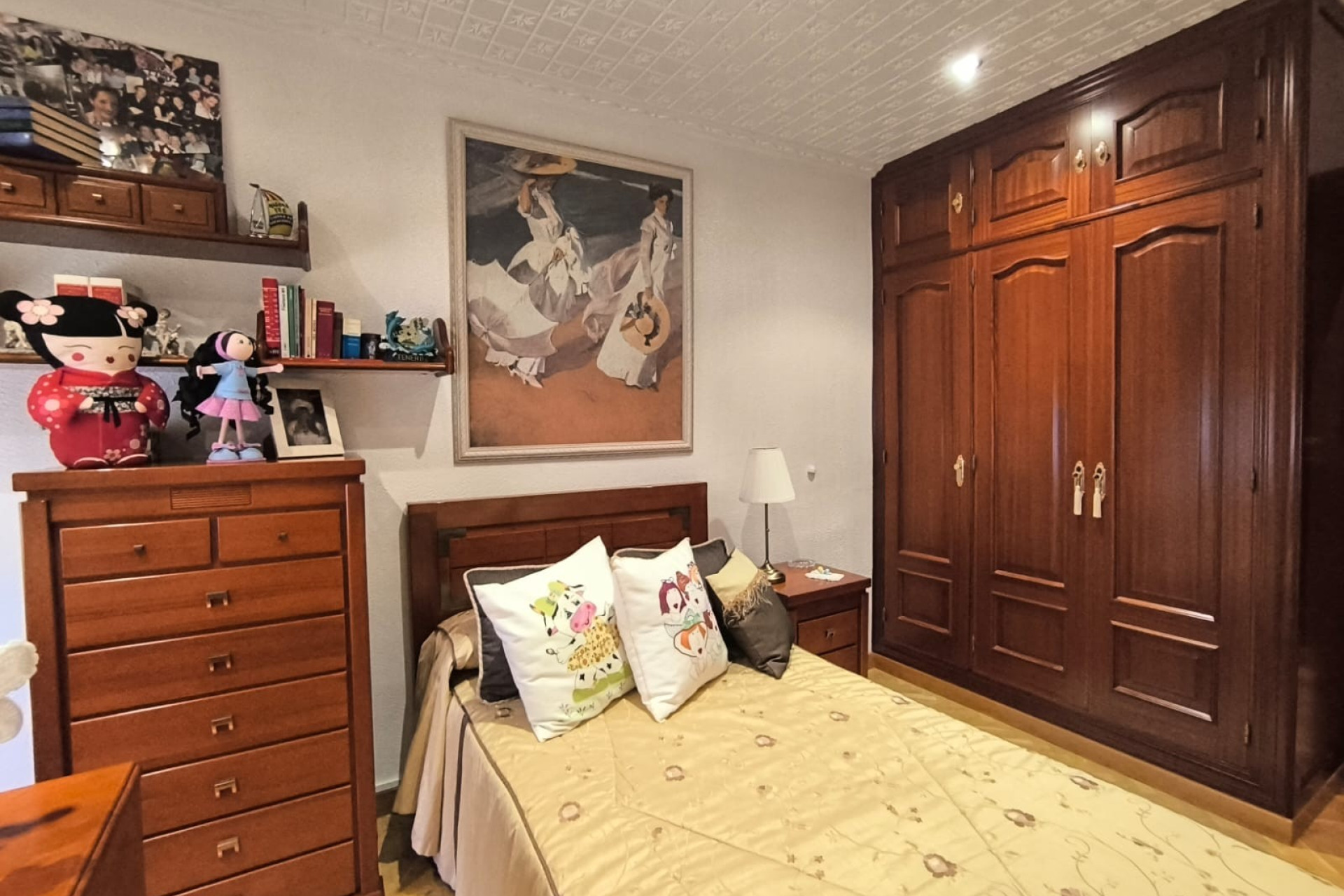 Revente - Villa -
Sax - Inland