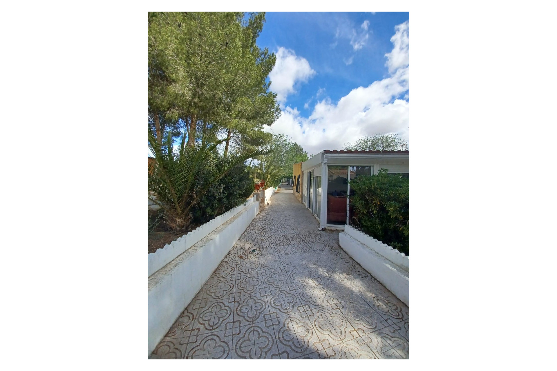 Revente - Villa -
Sax