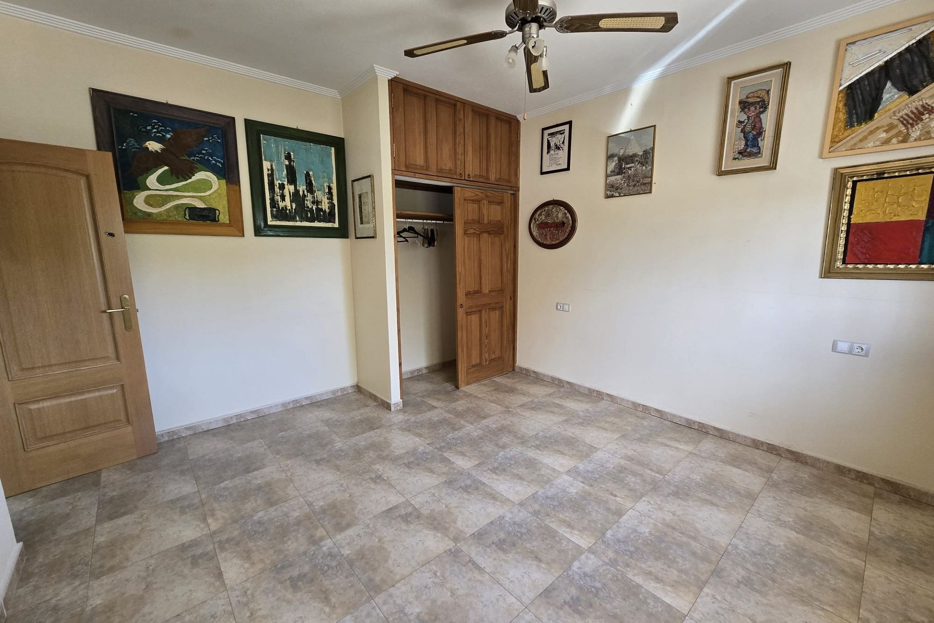 Revente - Villa -
Sax