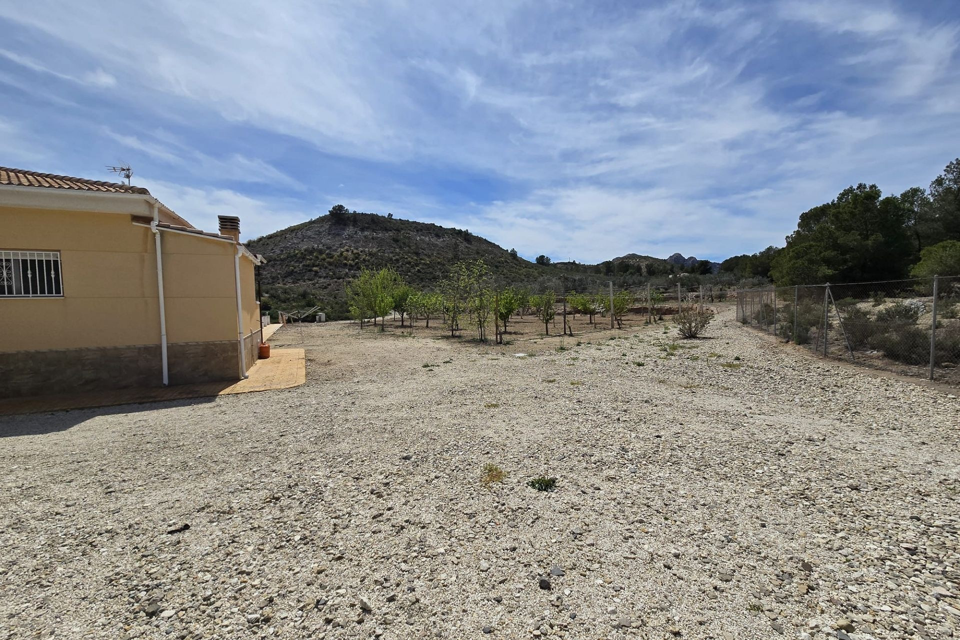 Revente - Villa -
Sax