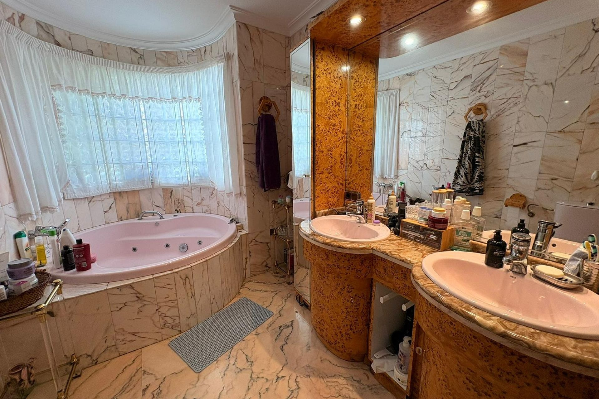 Revente - Villa -
Sax