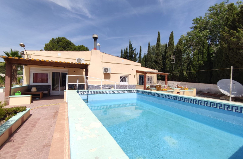 Revente - Villa -
Sax