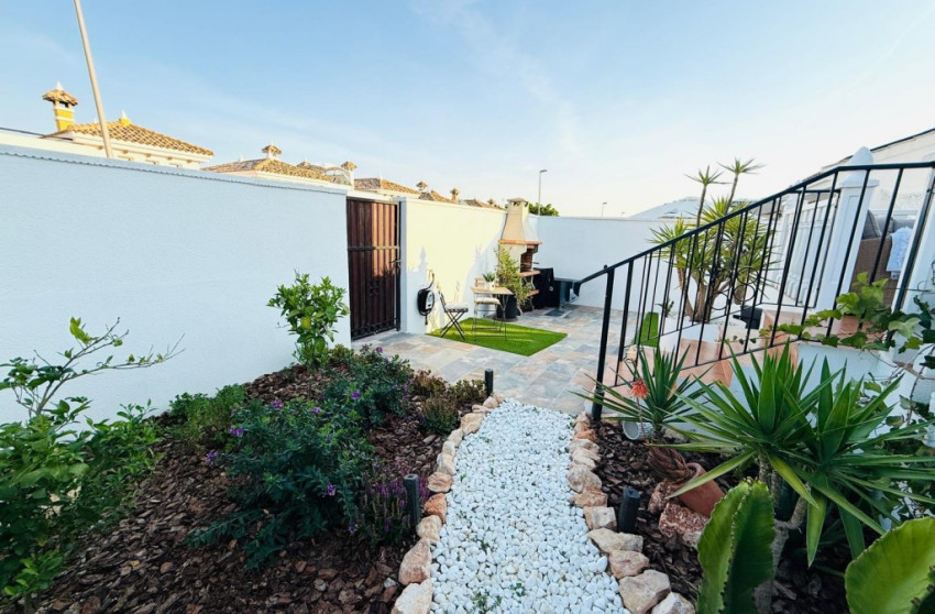 Revente - Villa -
Sucina - Inland