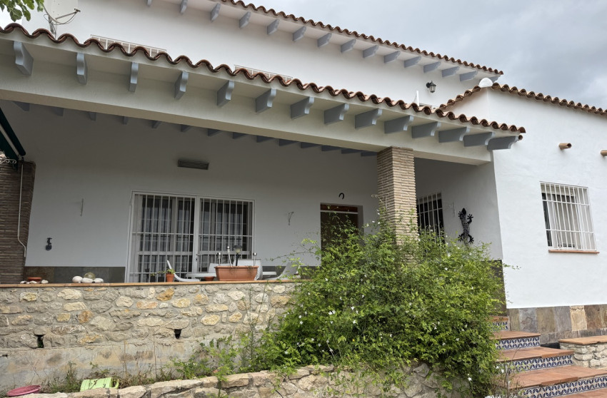 Revente - Villa -
Tárbena - Costa Blanca