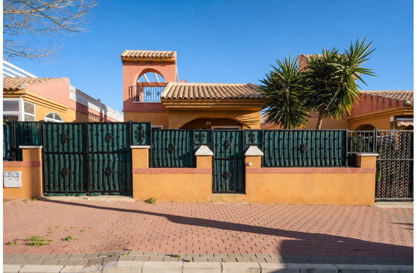Revente - Villa -
Torrevieja - Costa Blanca