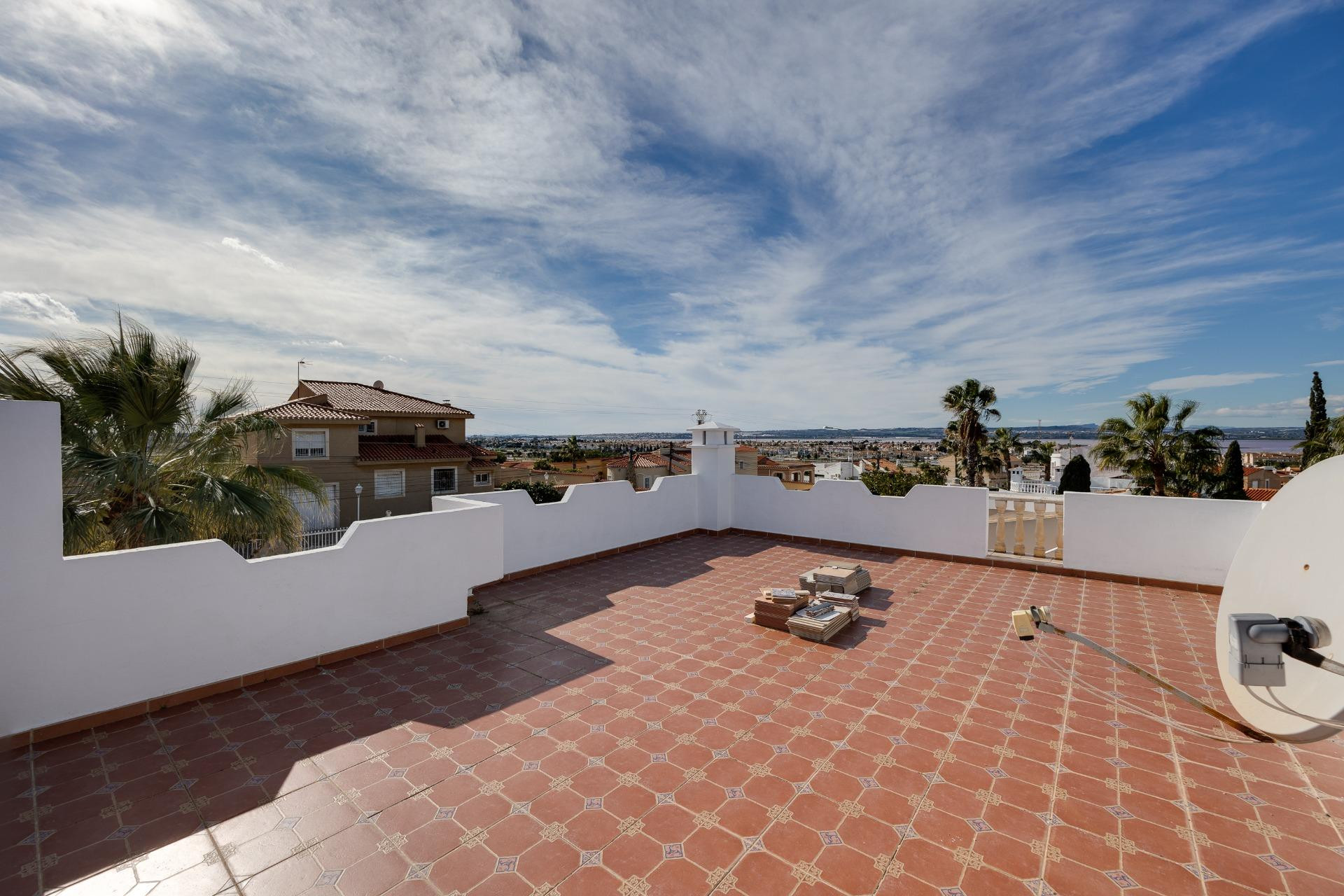 Revente - Villa -
Torrevieja - La Siesta - El Salado - Torreta