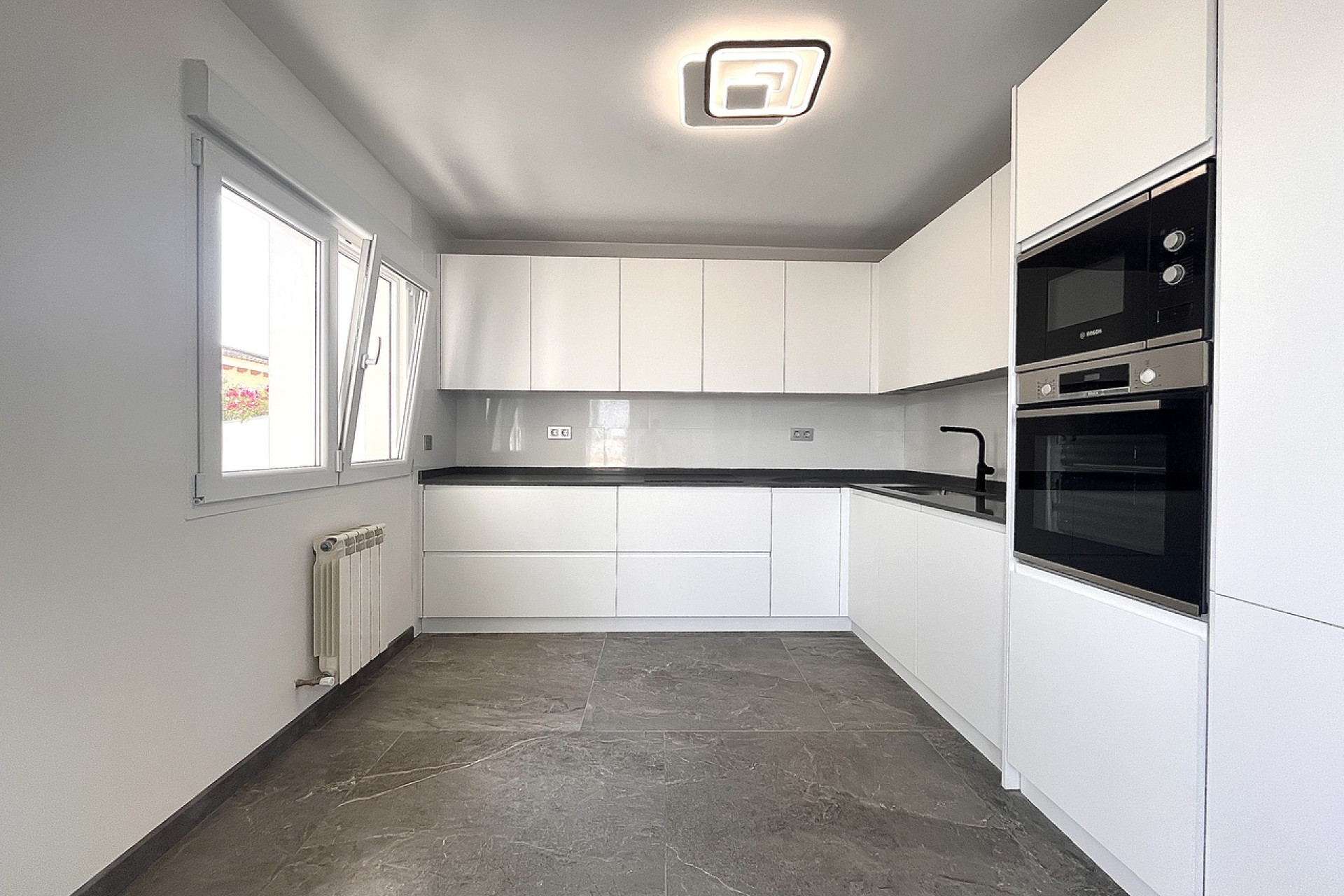 Revente - Villa -
Torrevieja - Los Balcones