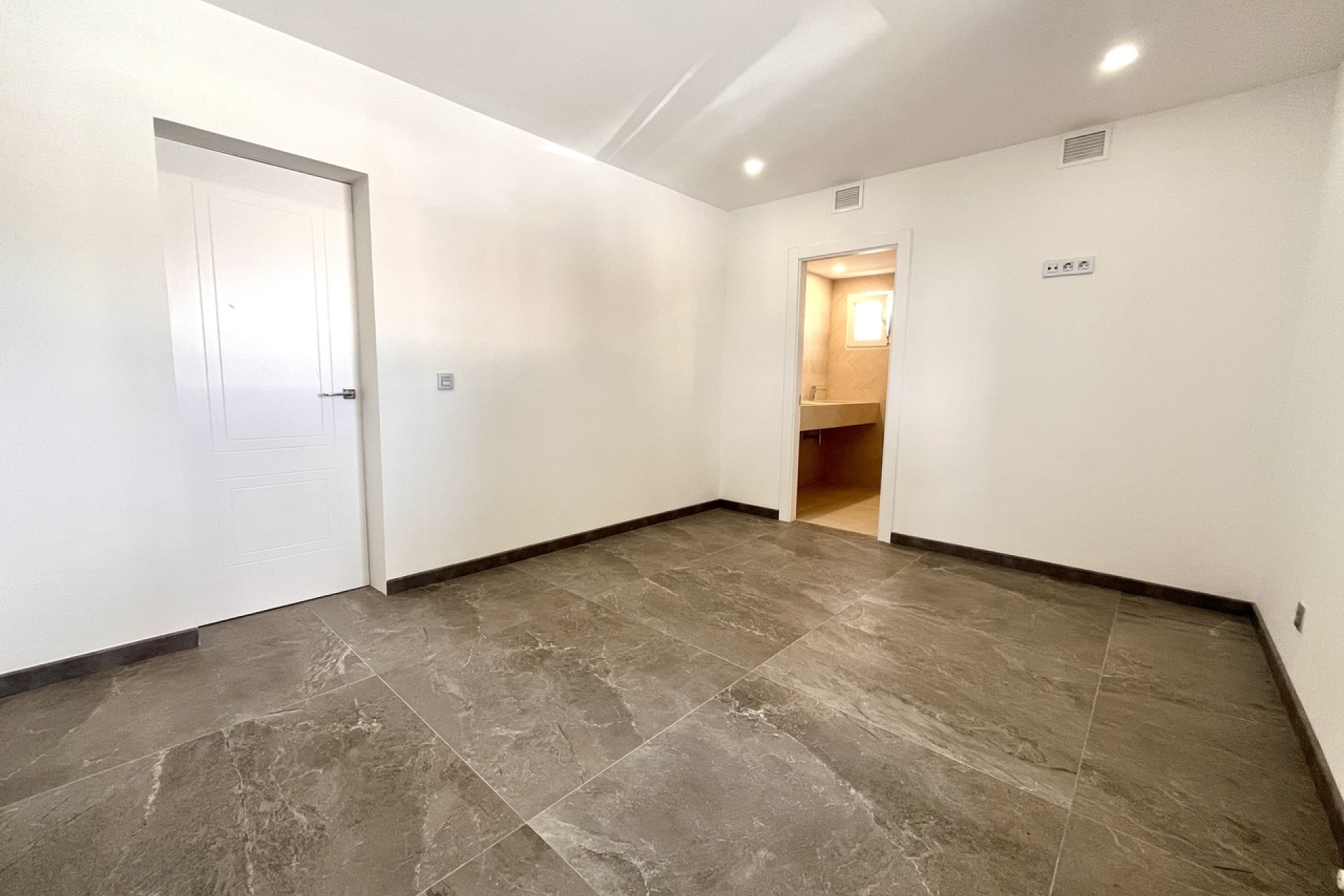 Revente - Villa -
Torrevieja - Los Balcones