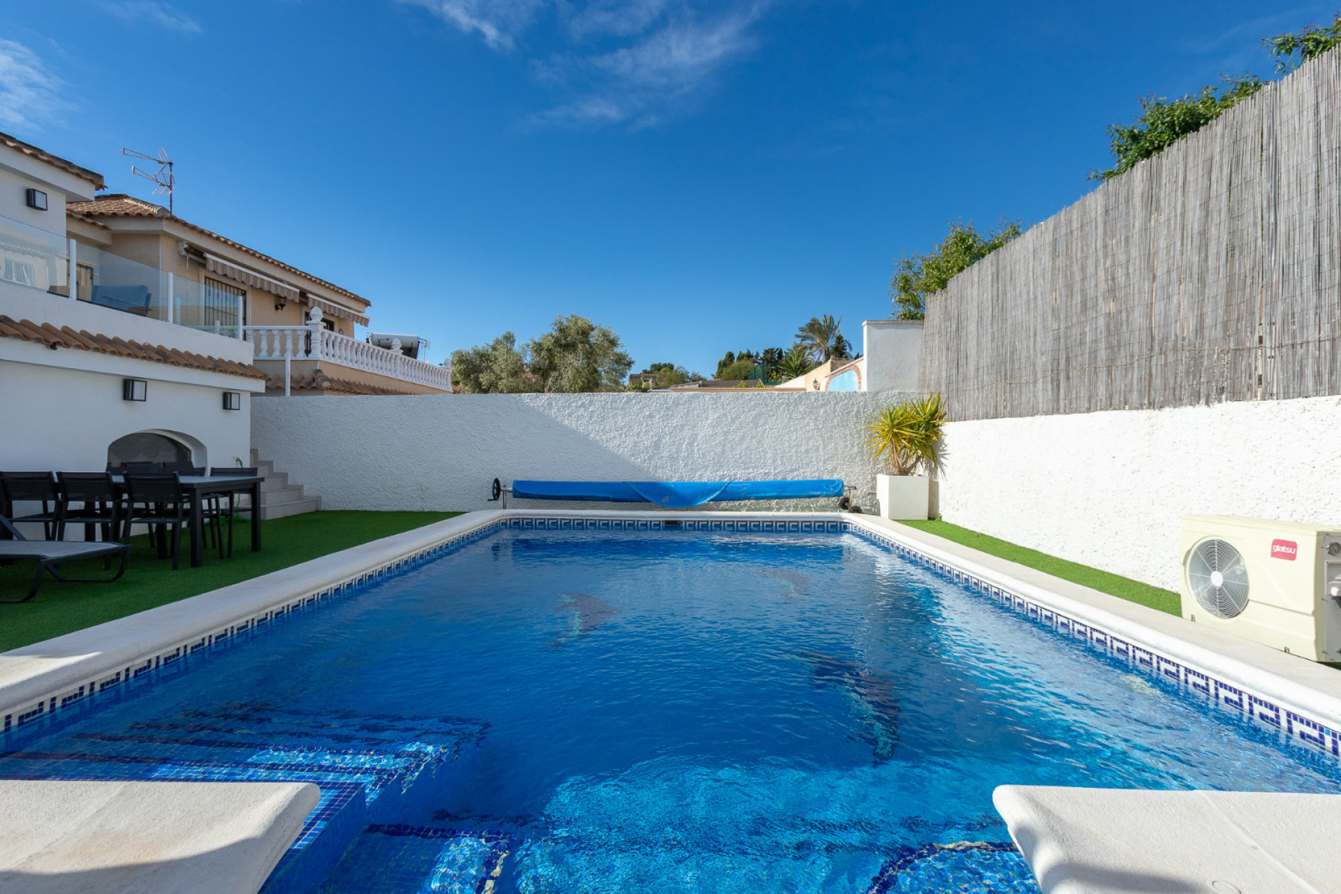 Revente - Villa -
Torrevieja - Los Balcones