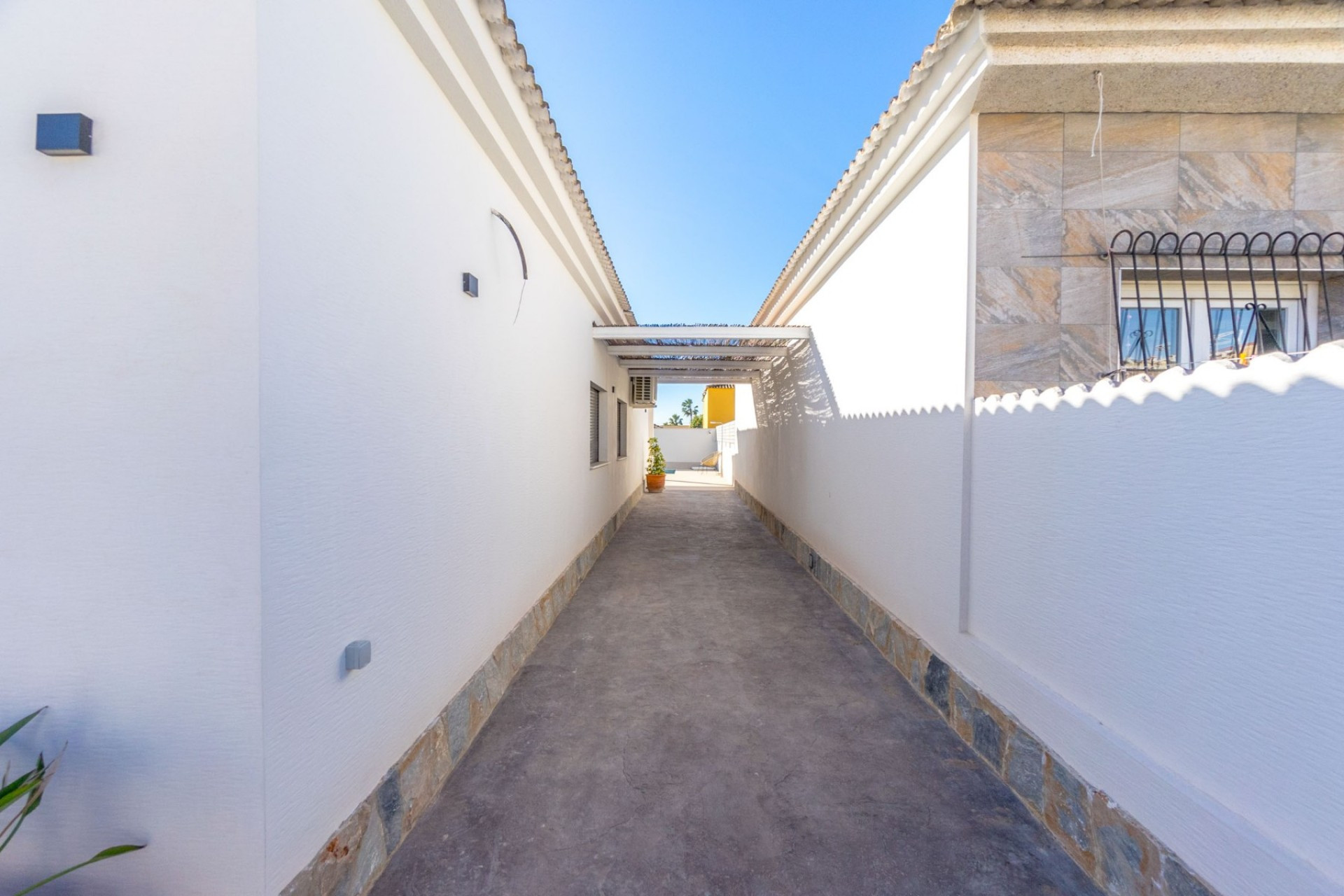 Revente - Villa -
Torrevieja - San Luis