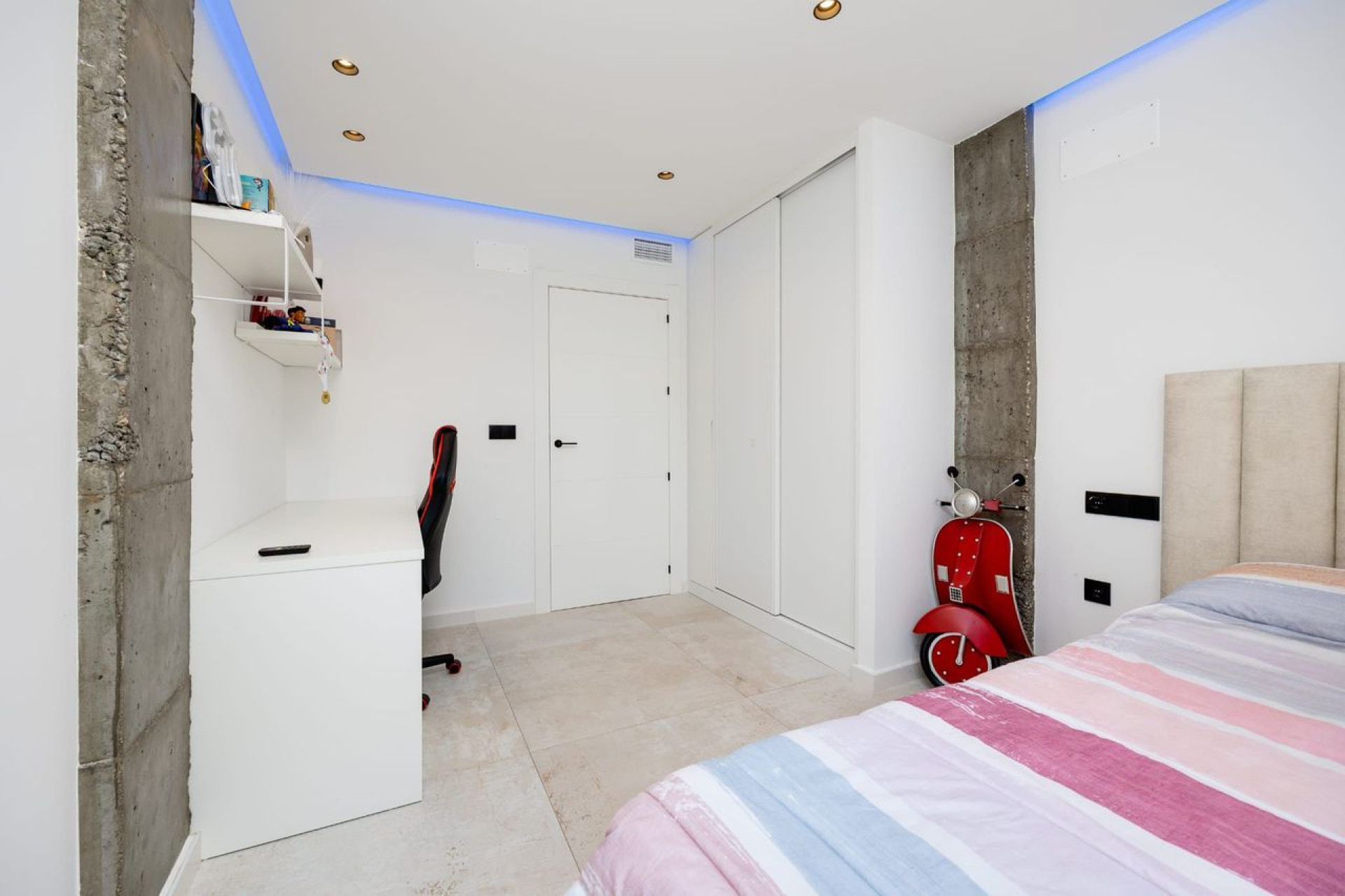 Revente - Villa -
Torrevieja