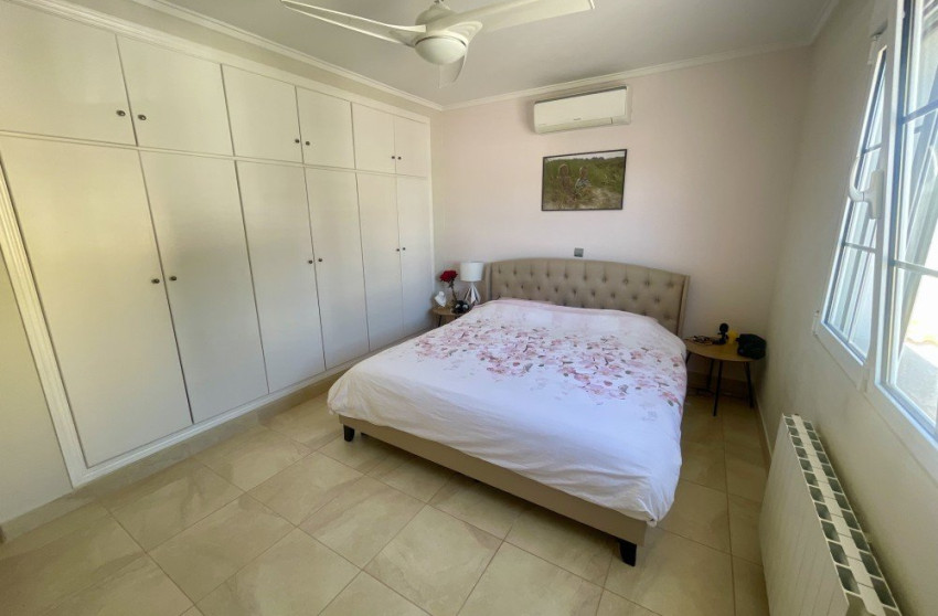 Revente - Villa -
Urb. La Marina - Inland