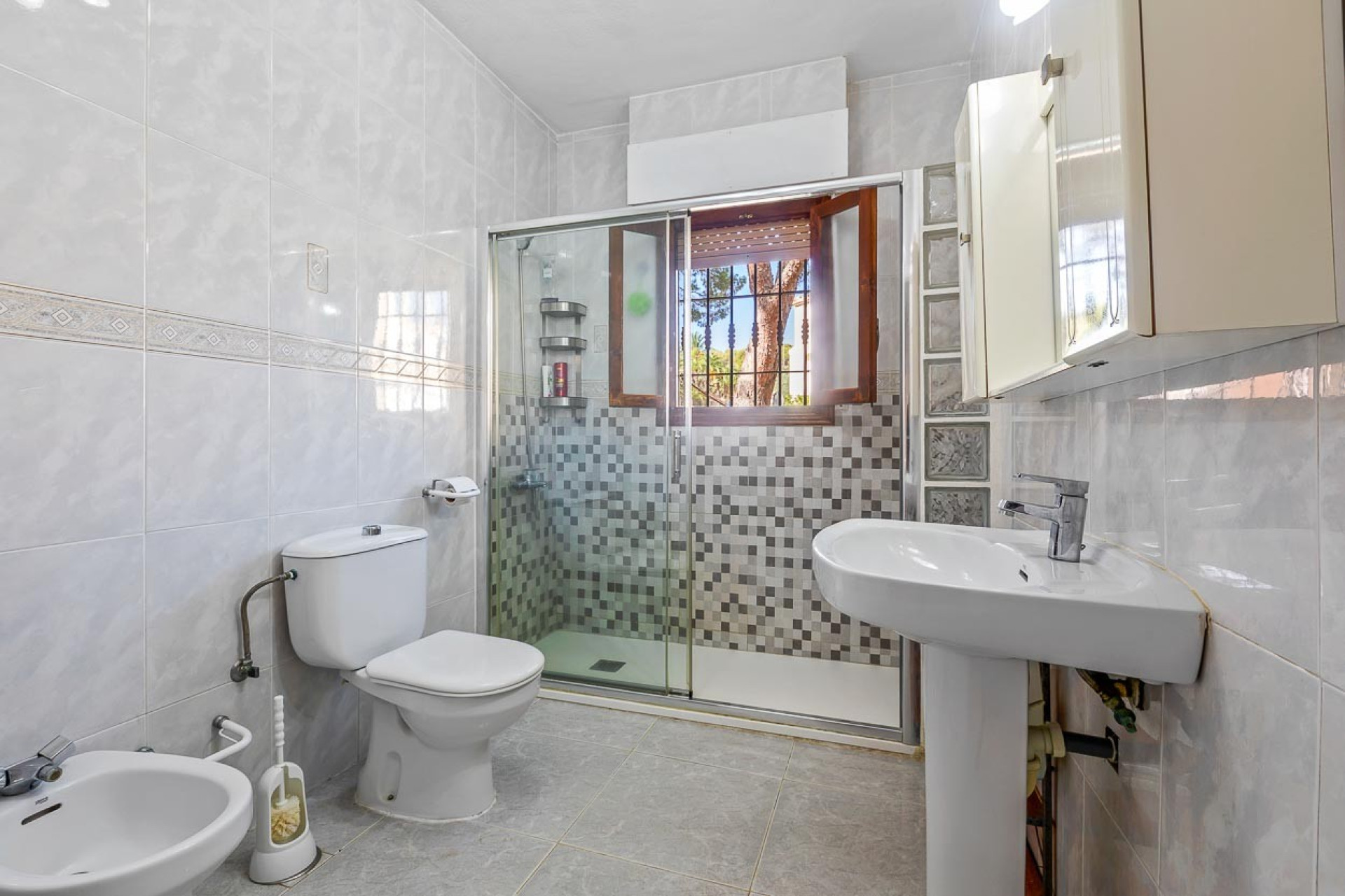 Revente - Villa -
Villamartín - Las Filipinas