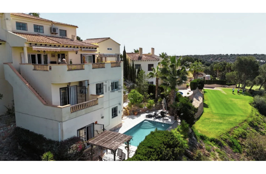 Revente - Villa -
Villamartín