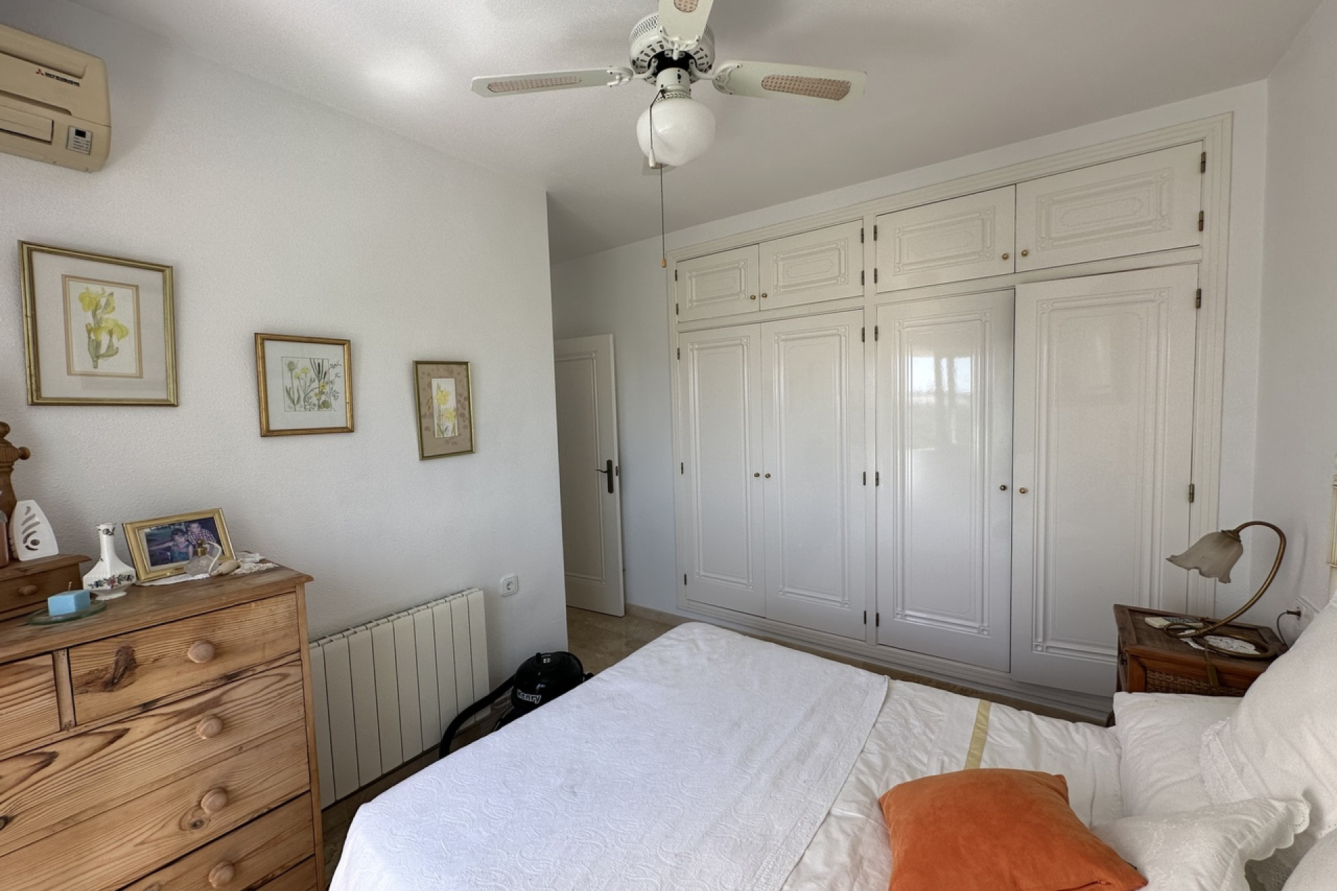 Revente - Villa -
Villamartín