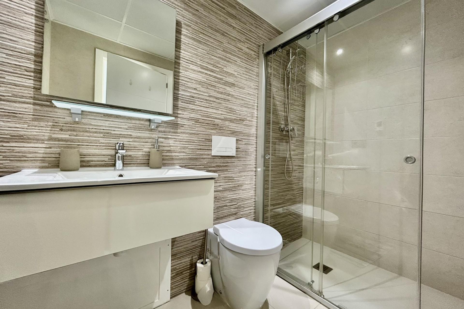 Revente - Villa -
Villamartín