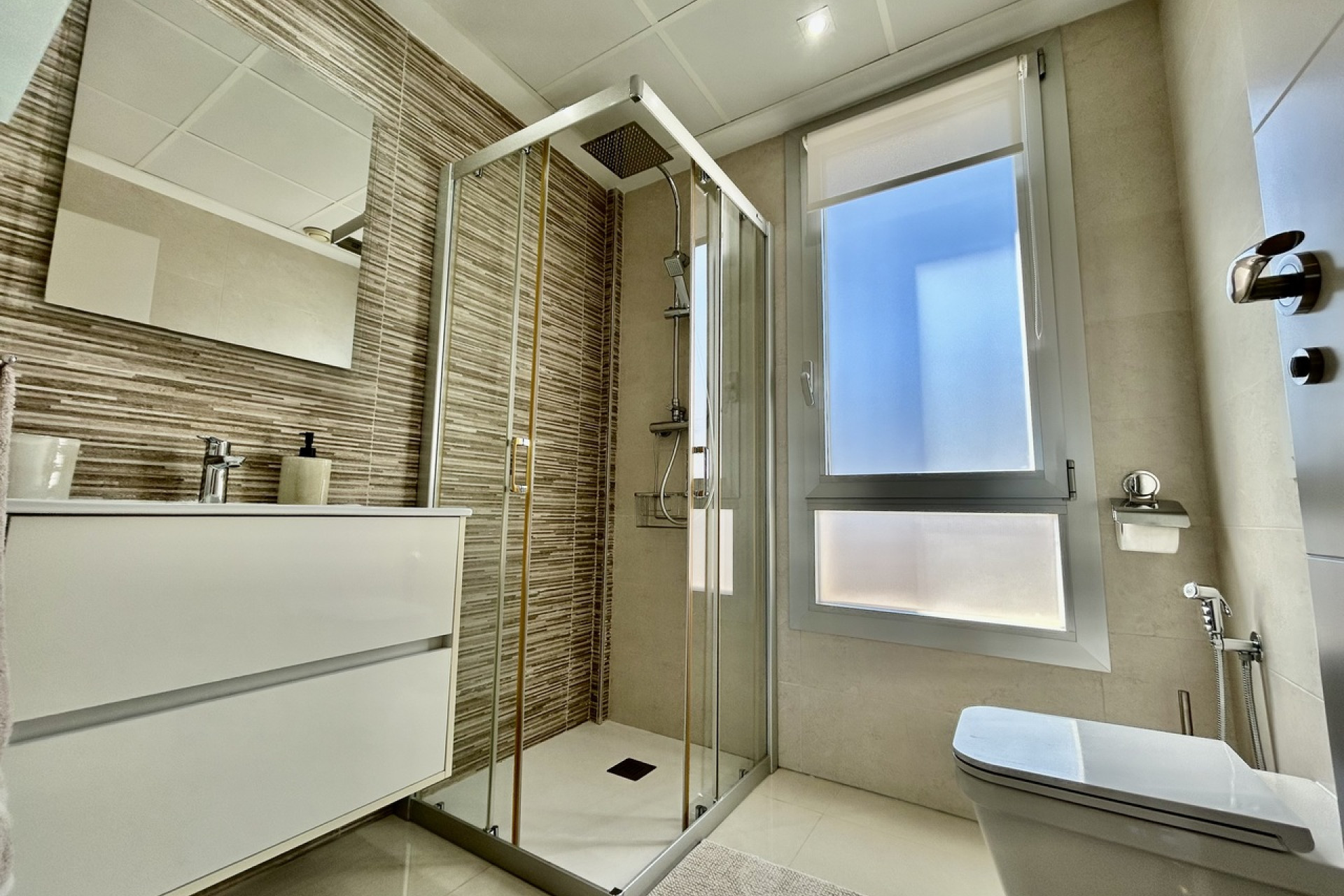 Revente - Villa -
Villamartín