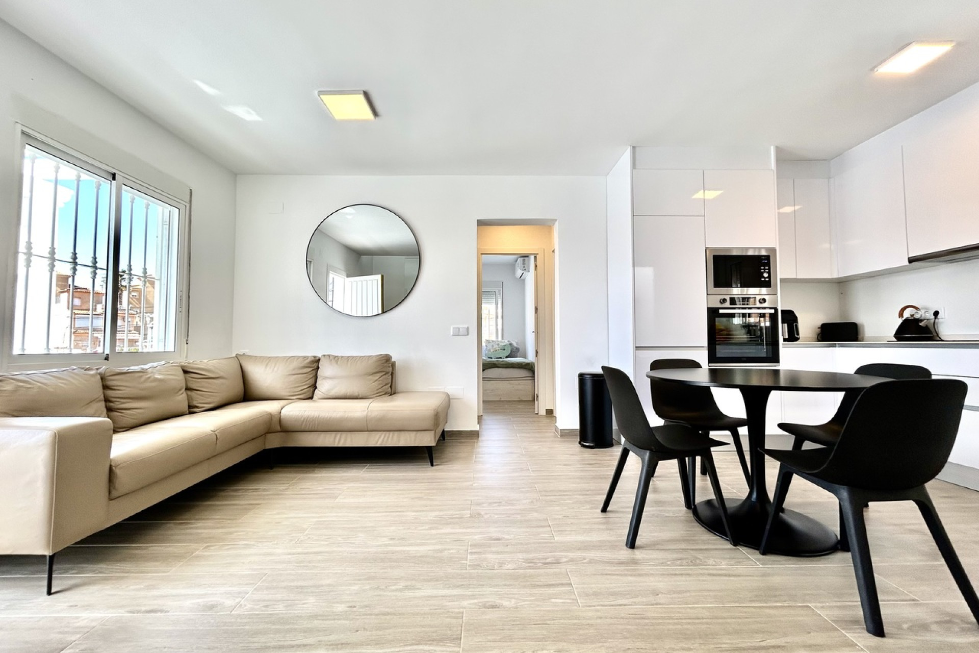 Revente - Villa -
Villamartín