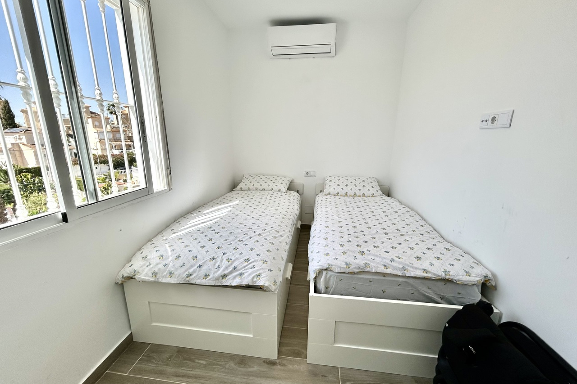 Revente - Villa -
Villamartín