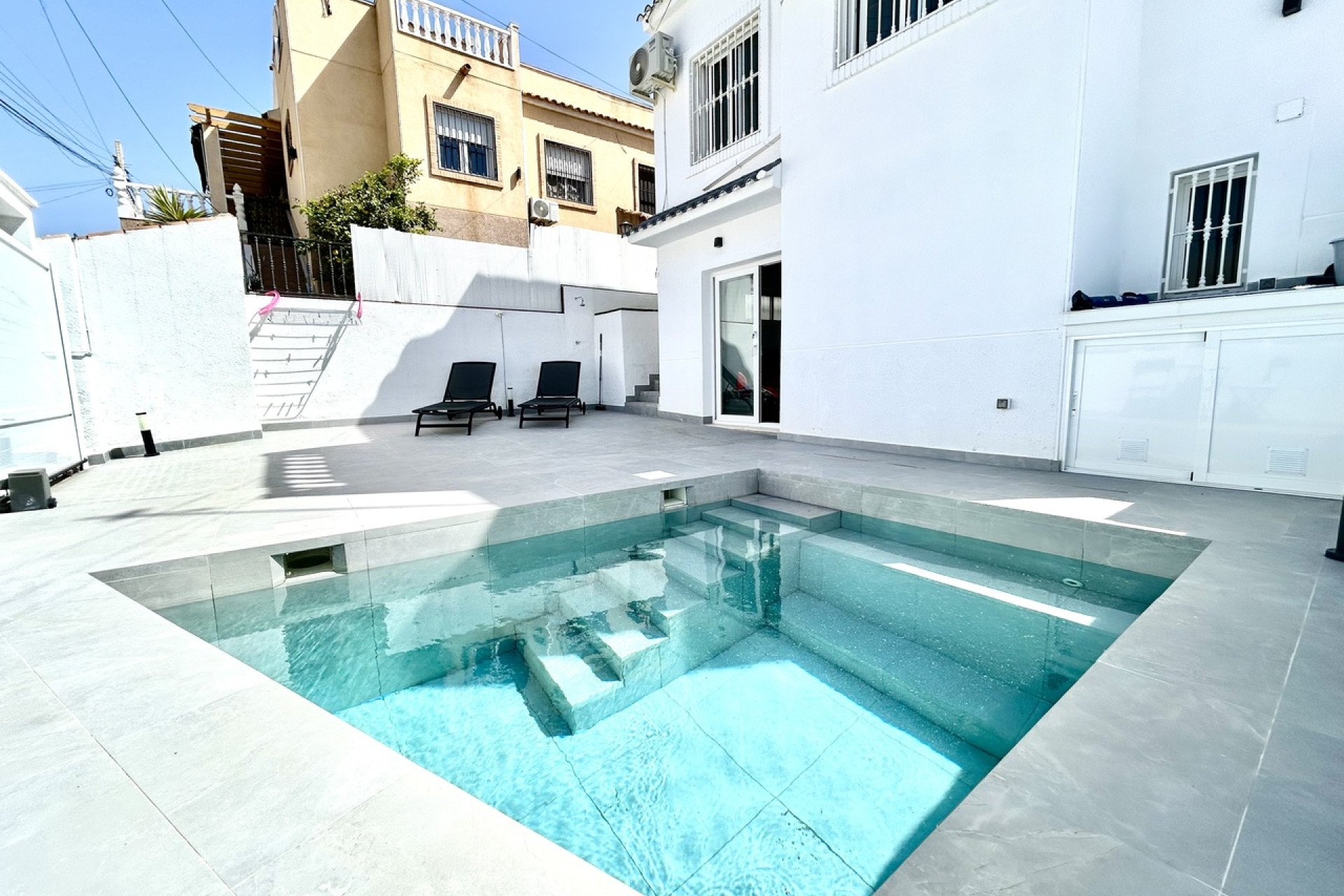 Revente - Villa -
Villamartín