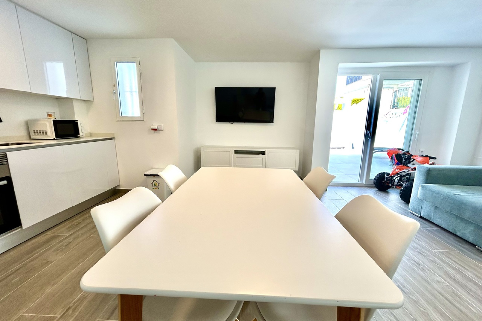 Revente - Villa -
Villamartín