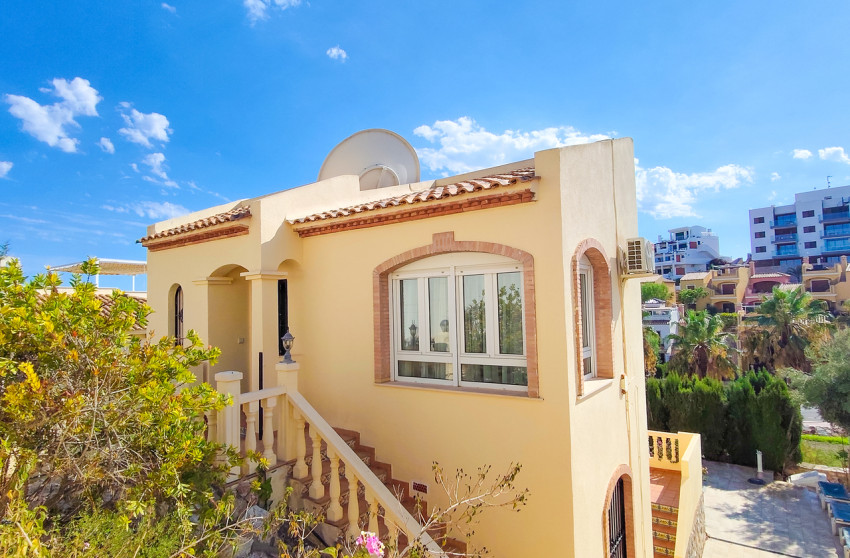 Revente - Villa -
Villamartín