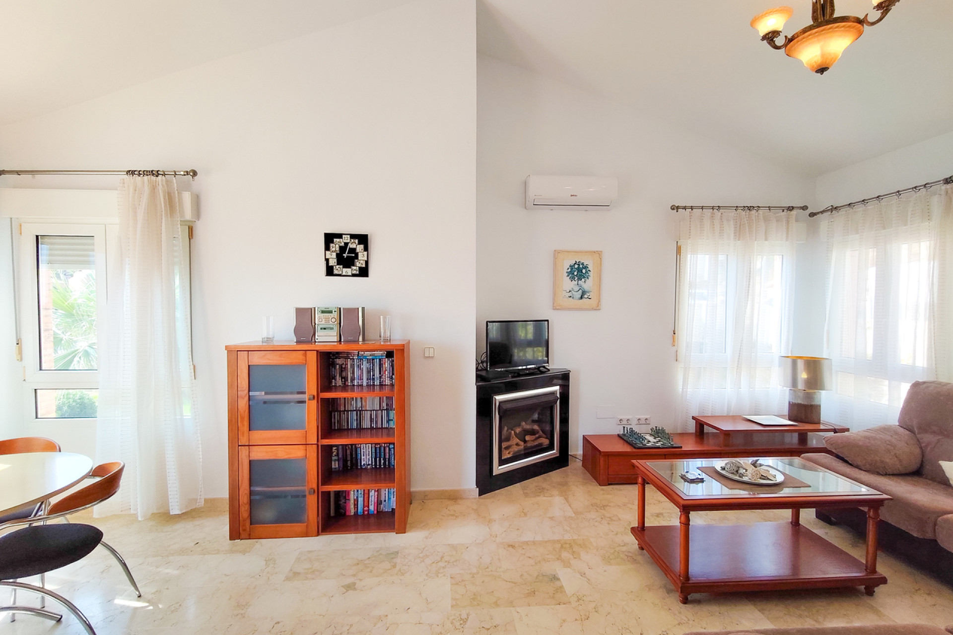 Revente - Villa -
Villamartín