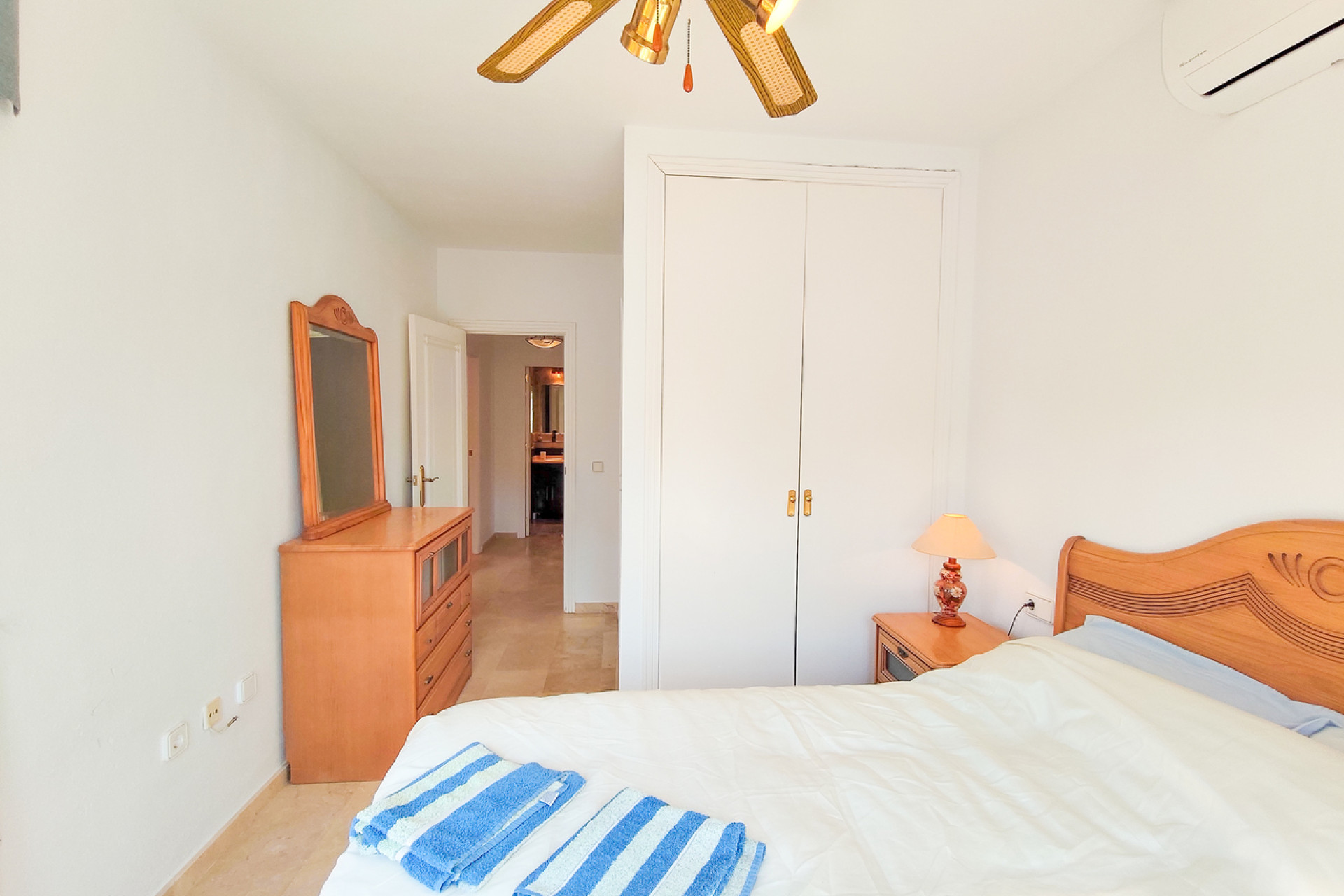 Revente - Villa -
Villamartín