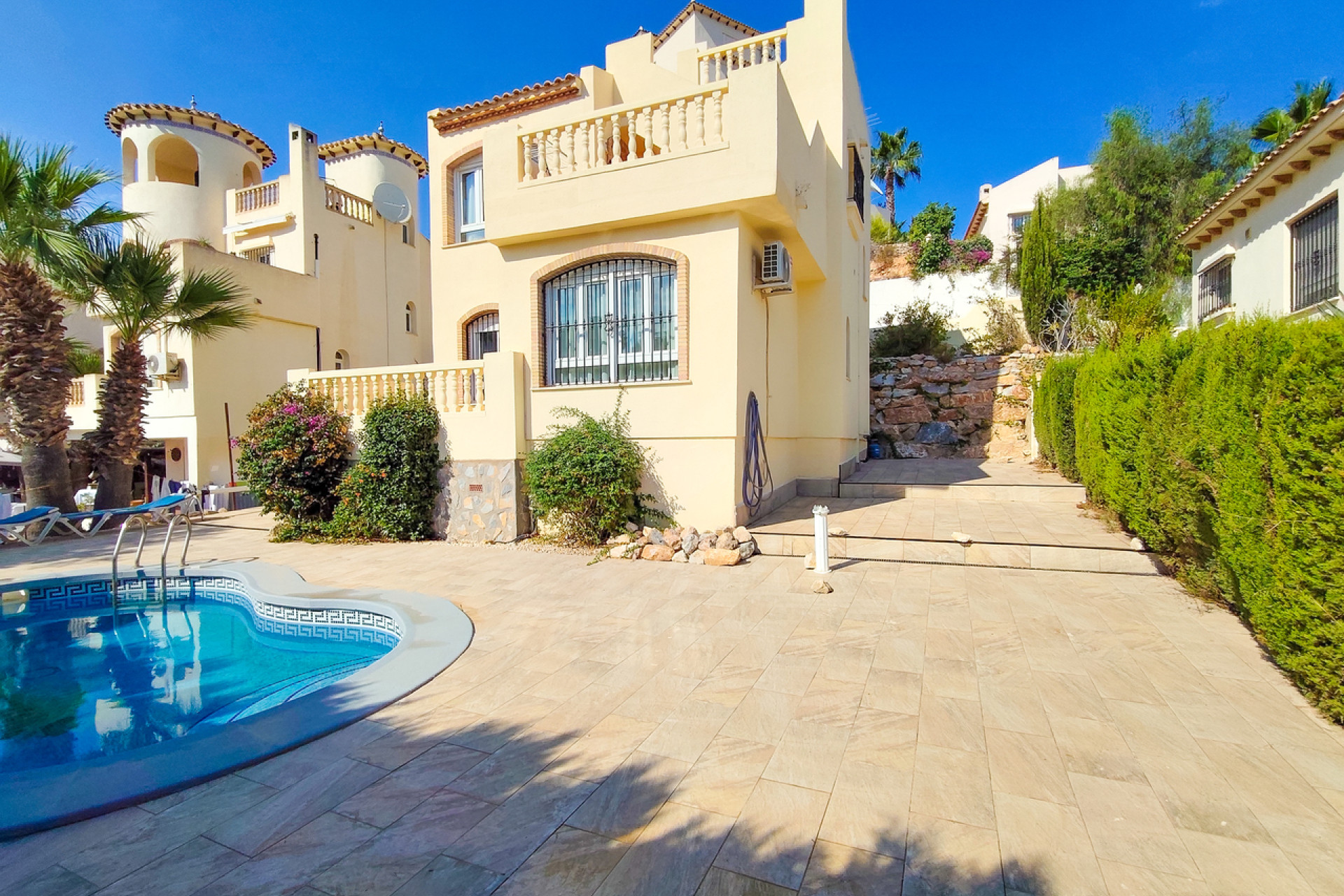 Revente - Villa -
Villamartín