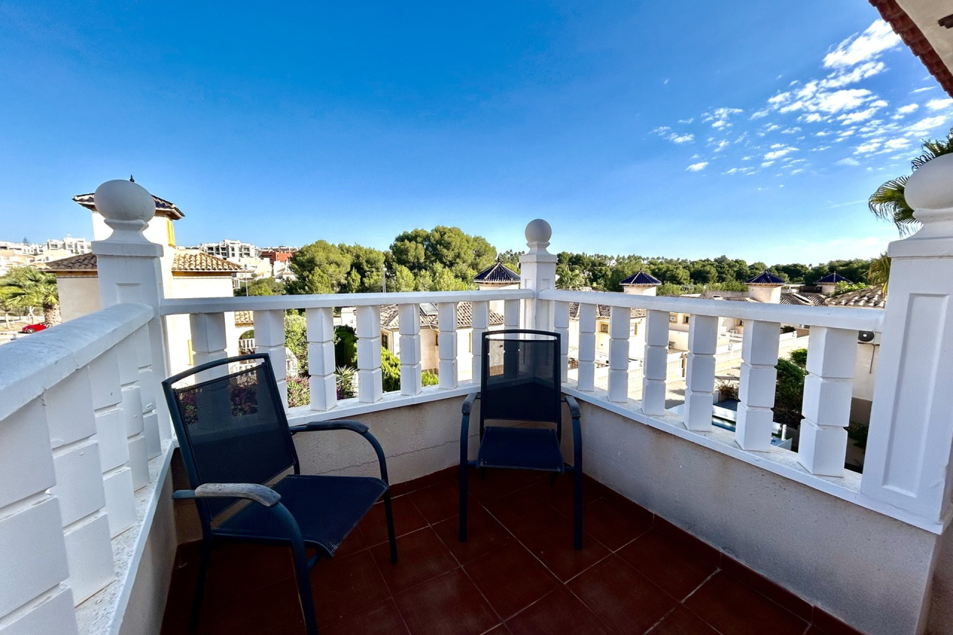 Revente - Villa -
Villamartín