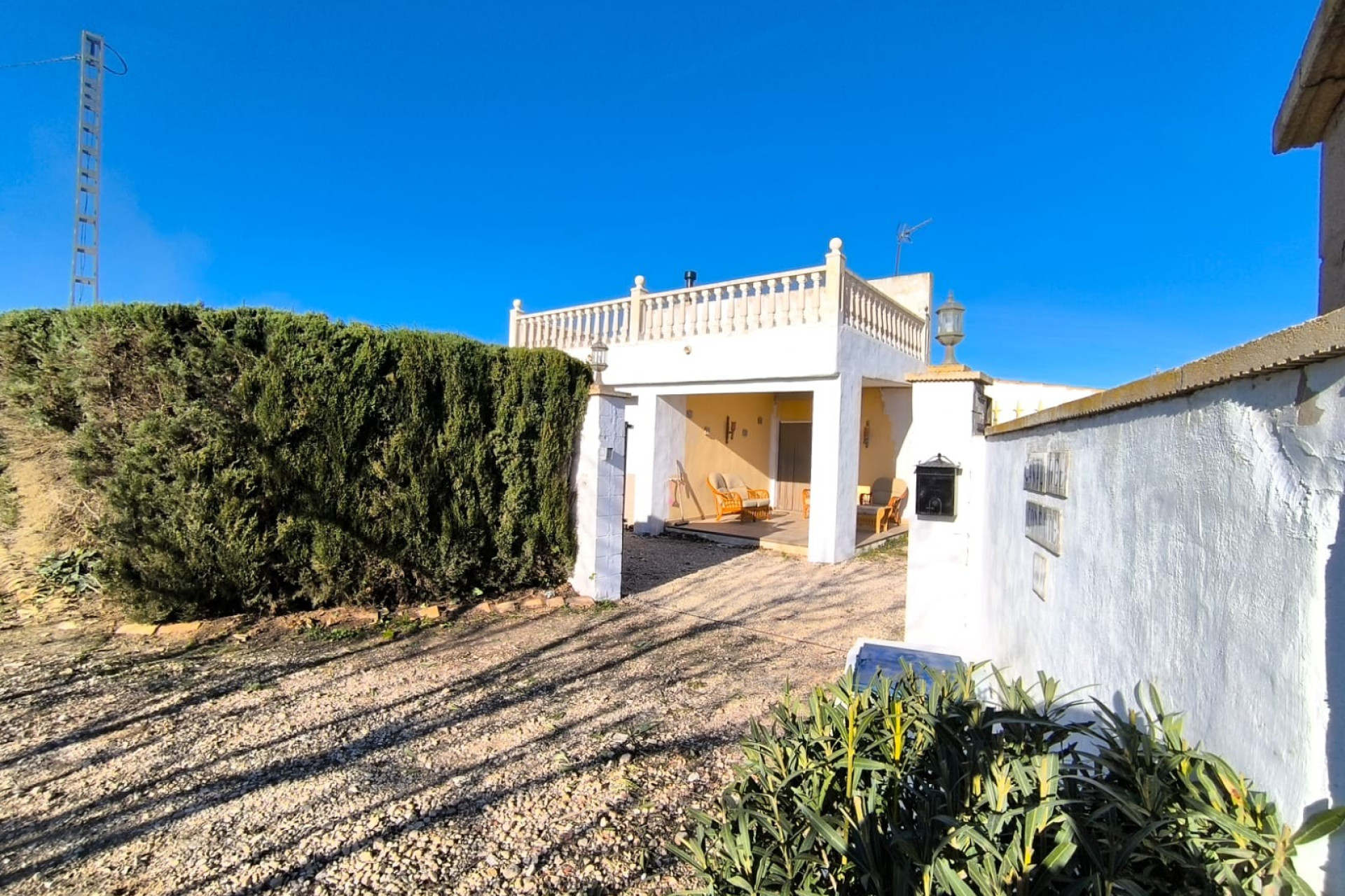 Revente - Villa -
Villena - Inland