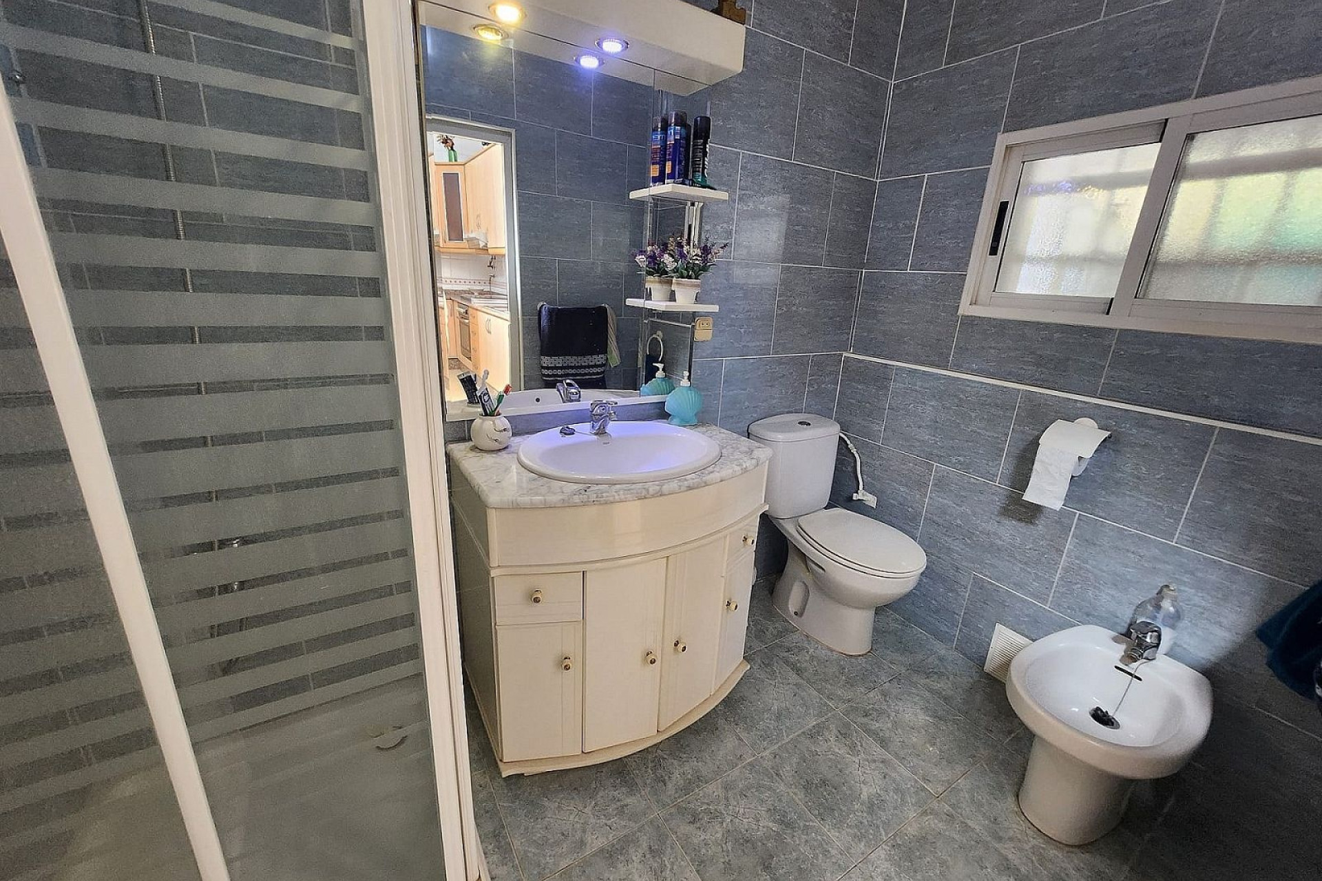 Revente - Villa -
Villena