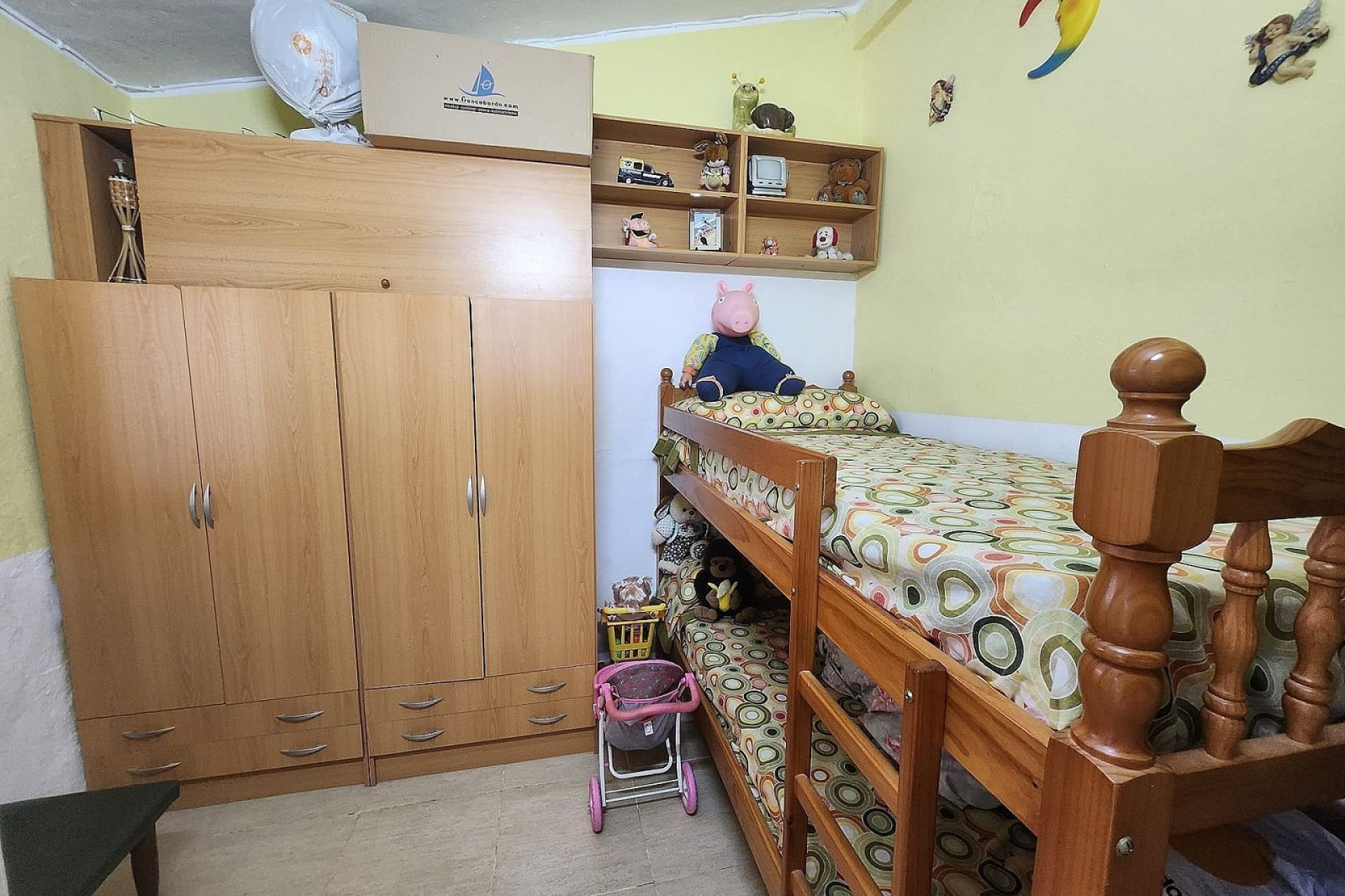 Revente - Villa -
Villena